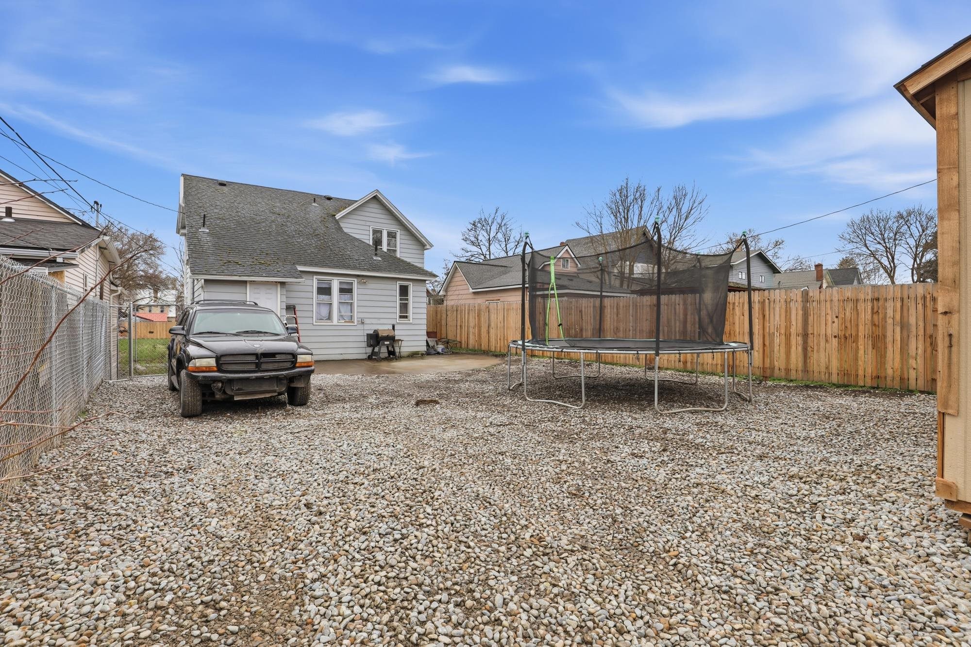 1722 W Dean Ave - Photo 31