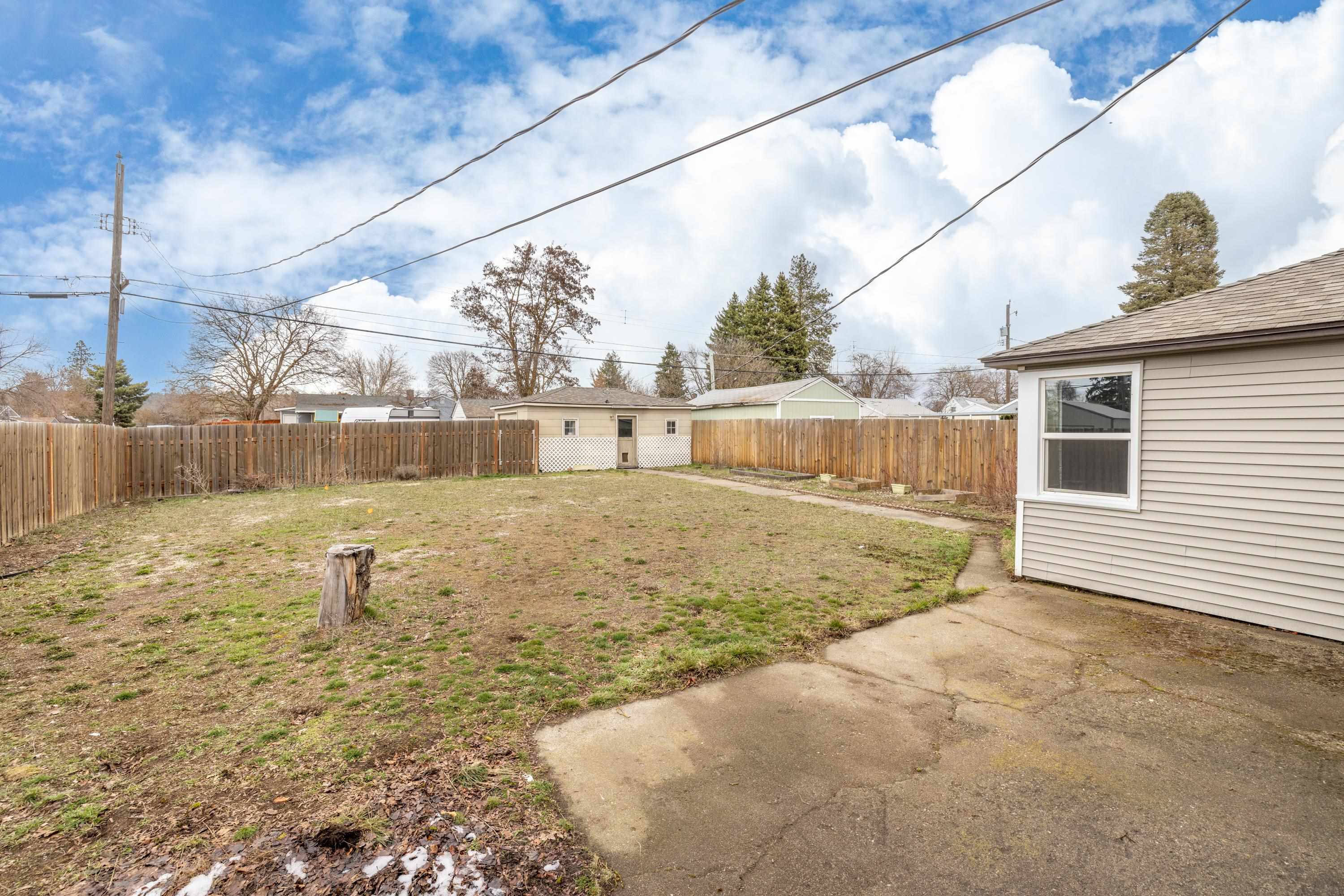 2728 W Sanson Ave - Photo 15