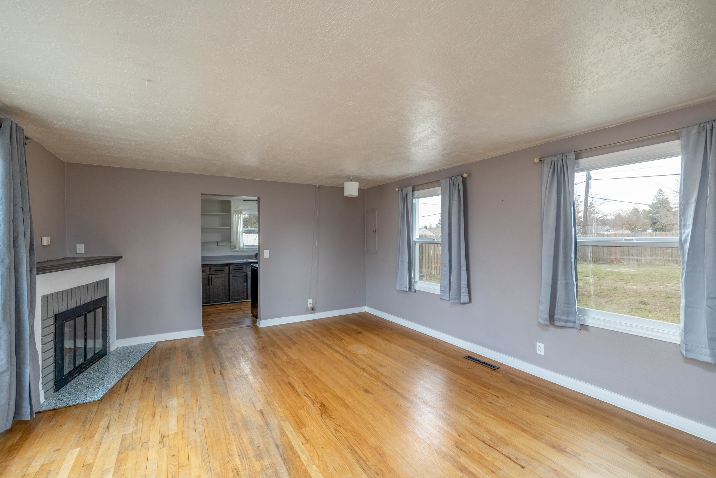 2728 W Sanson Ave - Photo 5