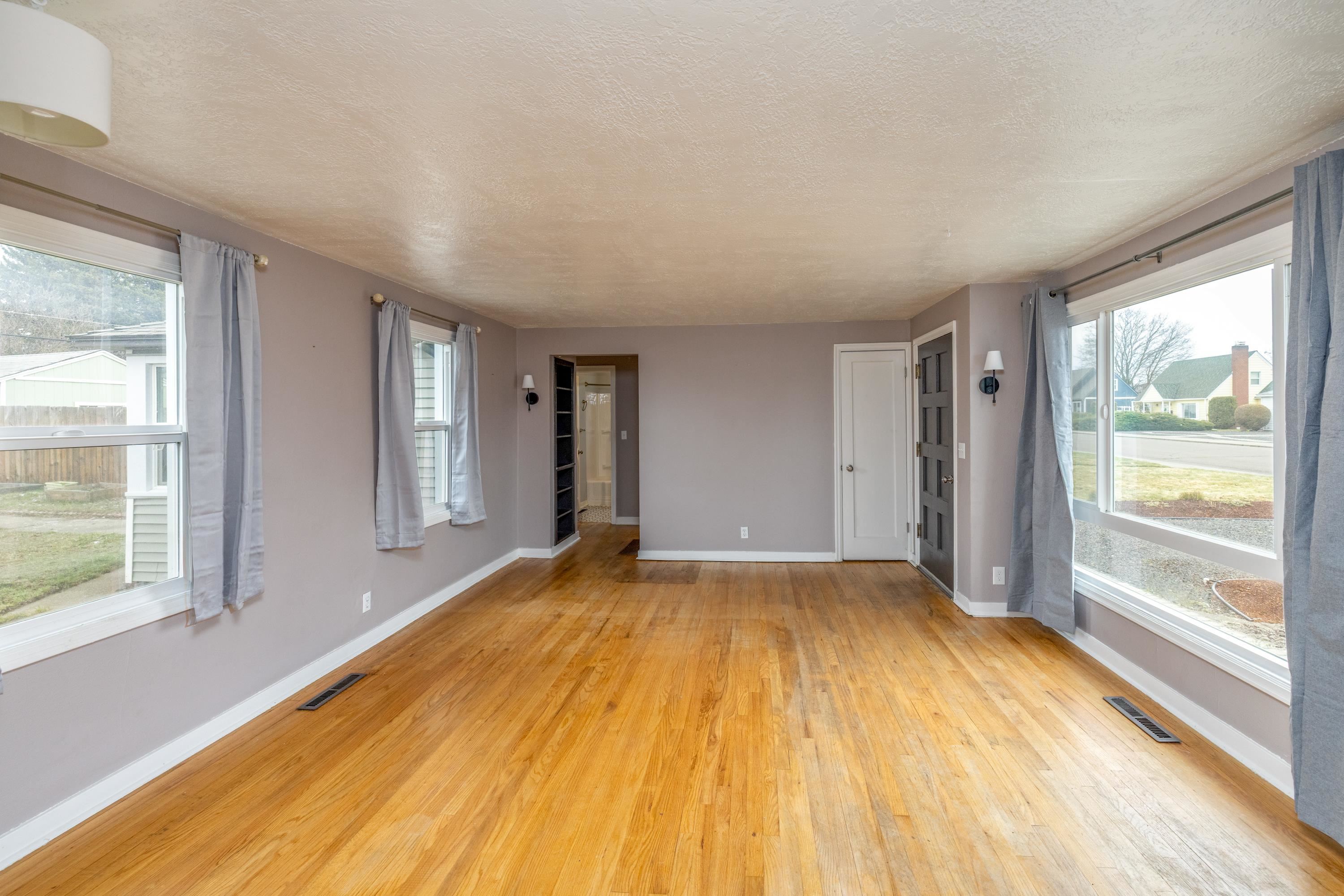 2728 W Sanson Ave - Photo 6