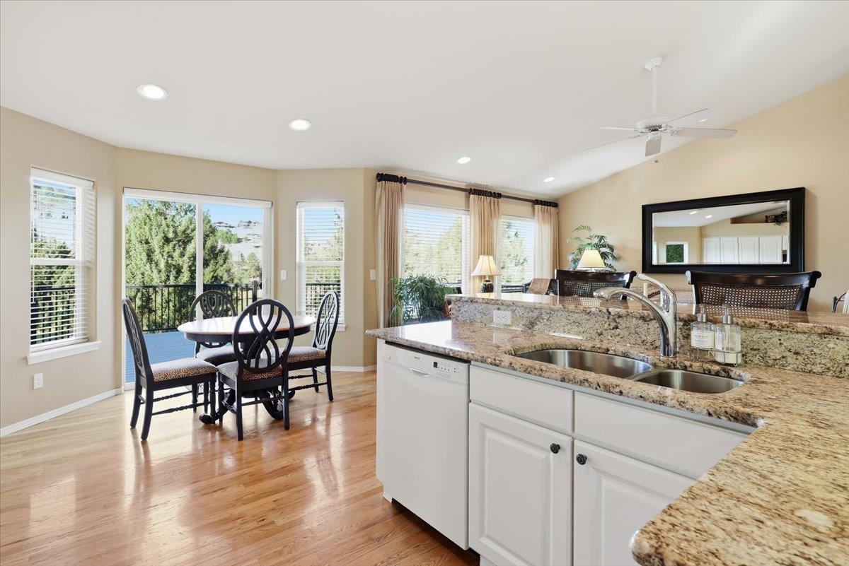 813 N Garry Dr - Photo 12
