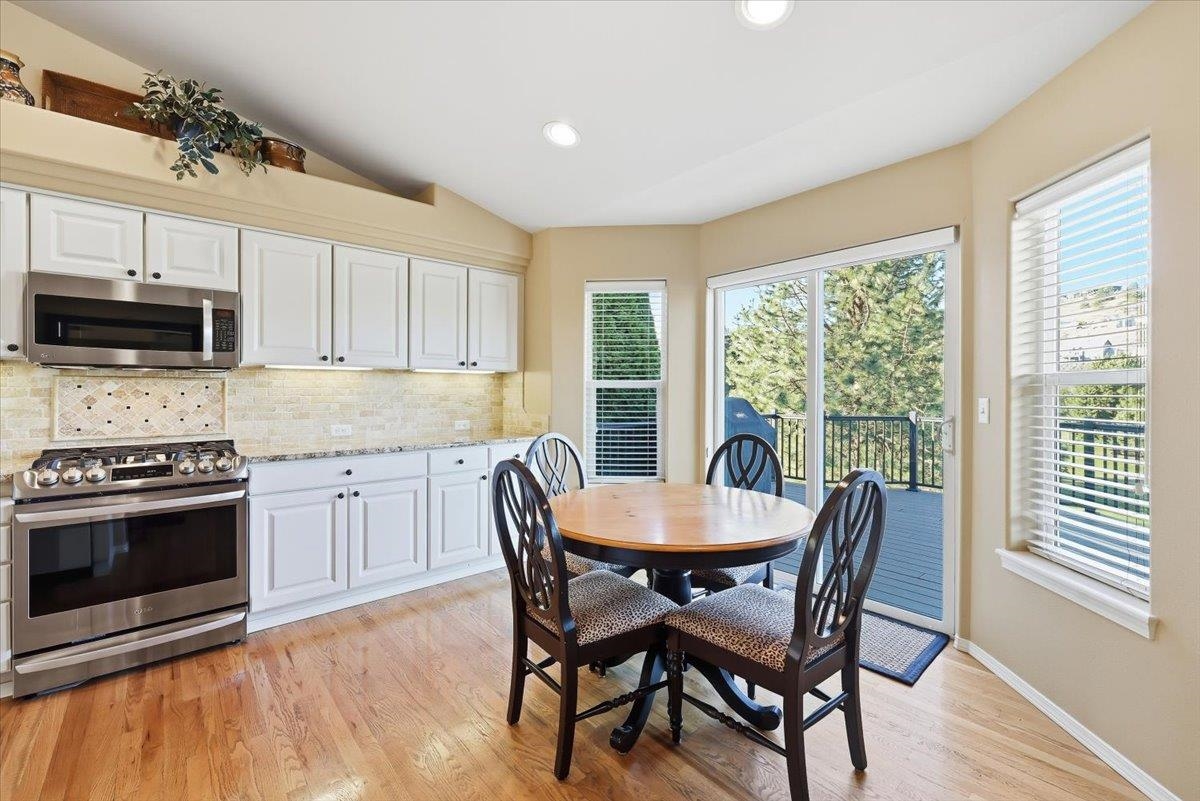 813 N Garry Dr - Photo 15