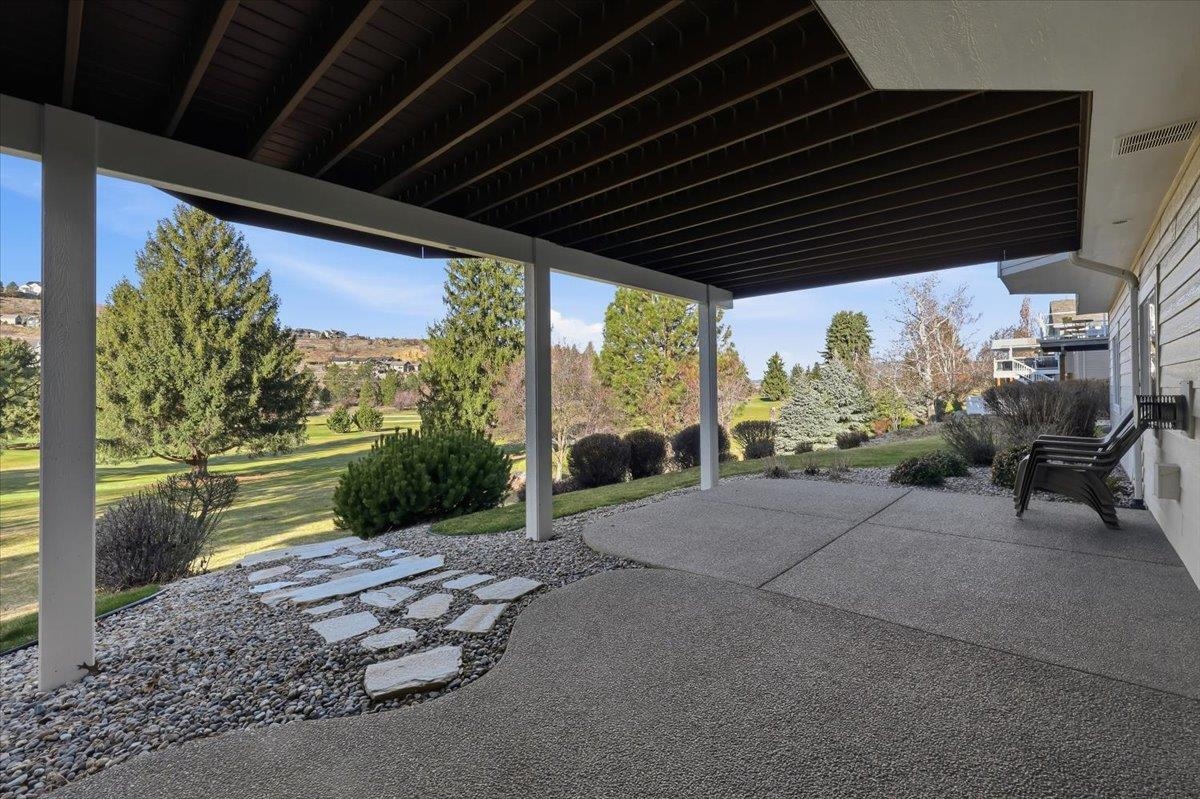 813 N Garry Dr - Photo 36