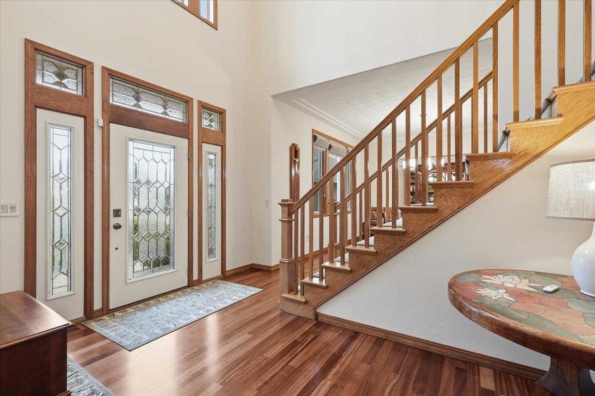 1023 E Golden Ct - Photo 3