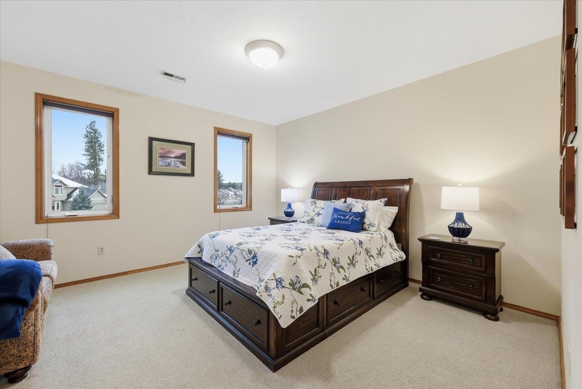 1023 E Golden Ct - Photo 21