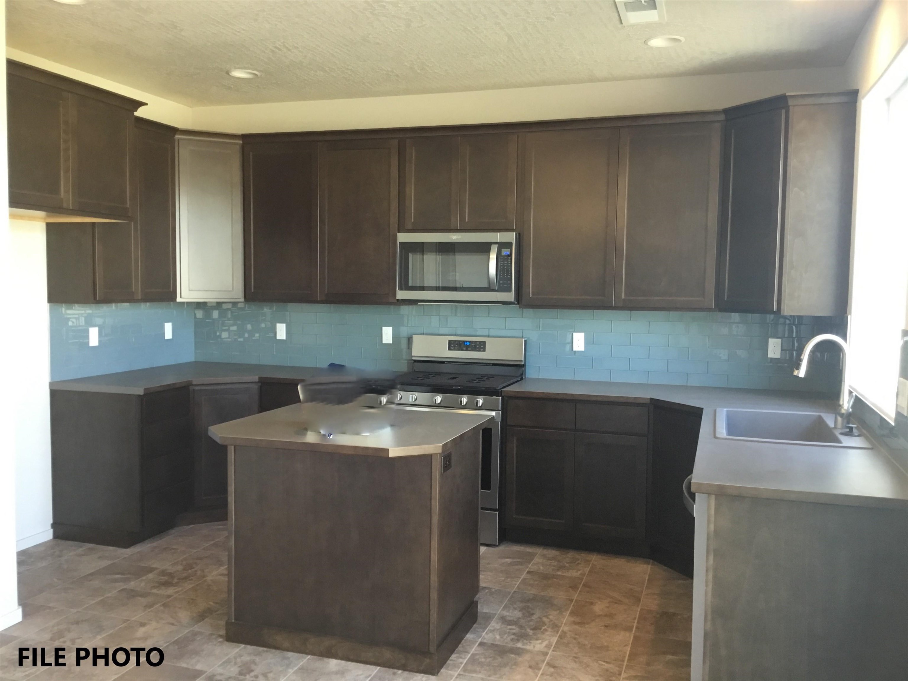 407 S TREELINE St - Photo 5