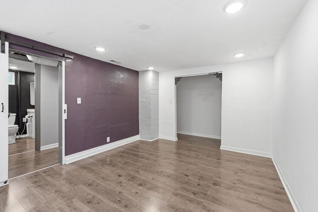 1227 E 40th Ave - Photo 22