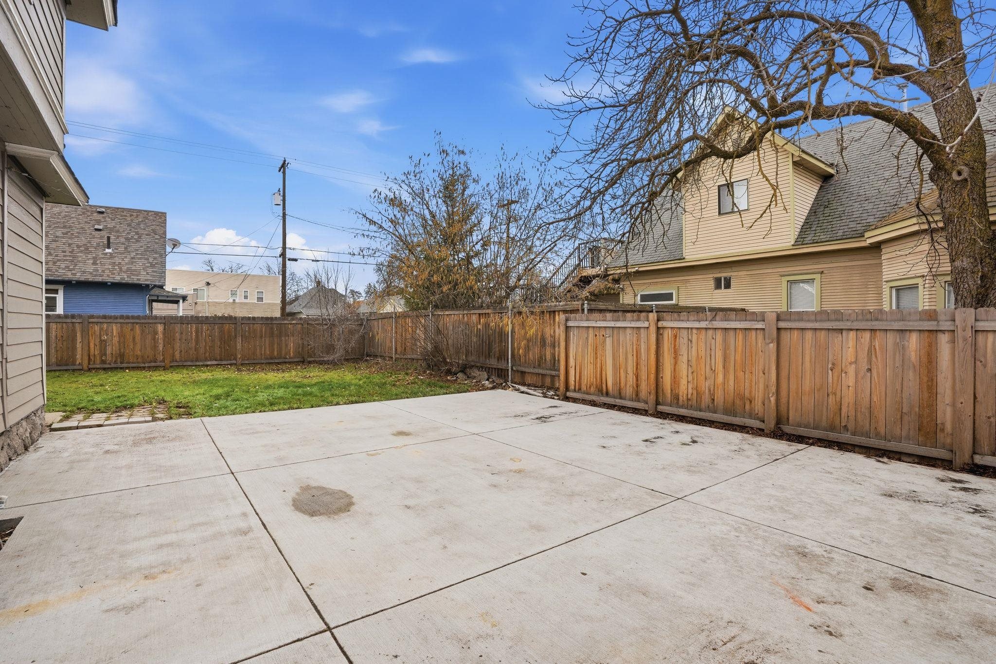 403 E Ermina Ave - Photo 25