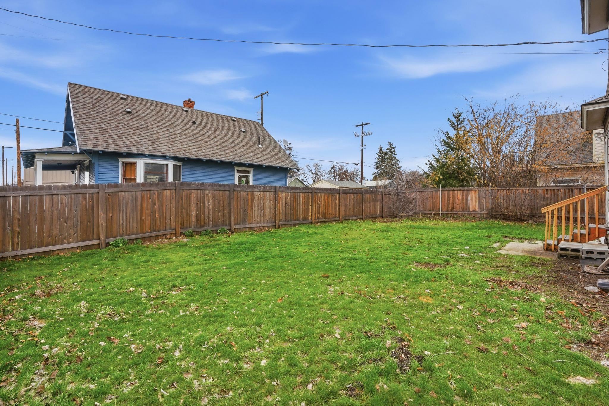 403 E Ermina Ave - Photo 27