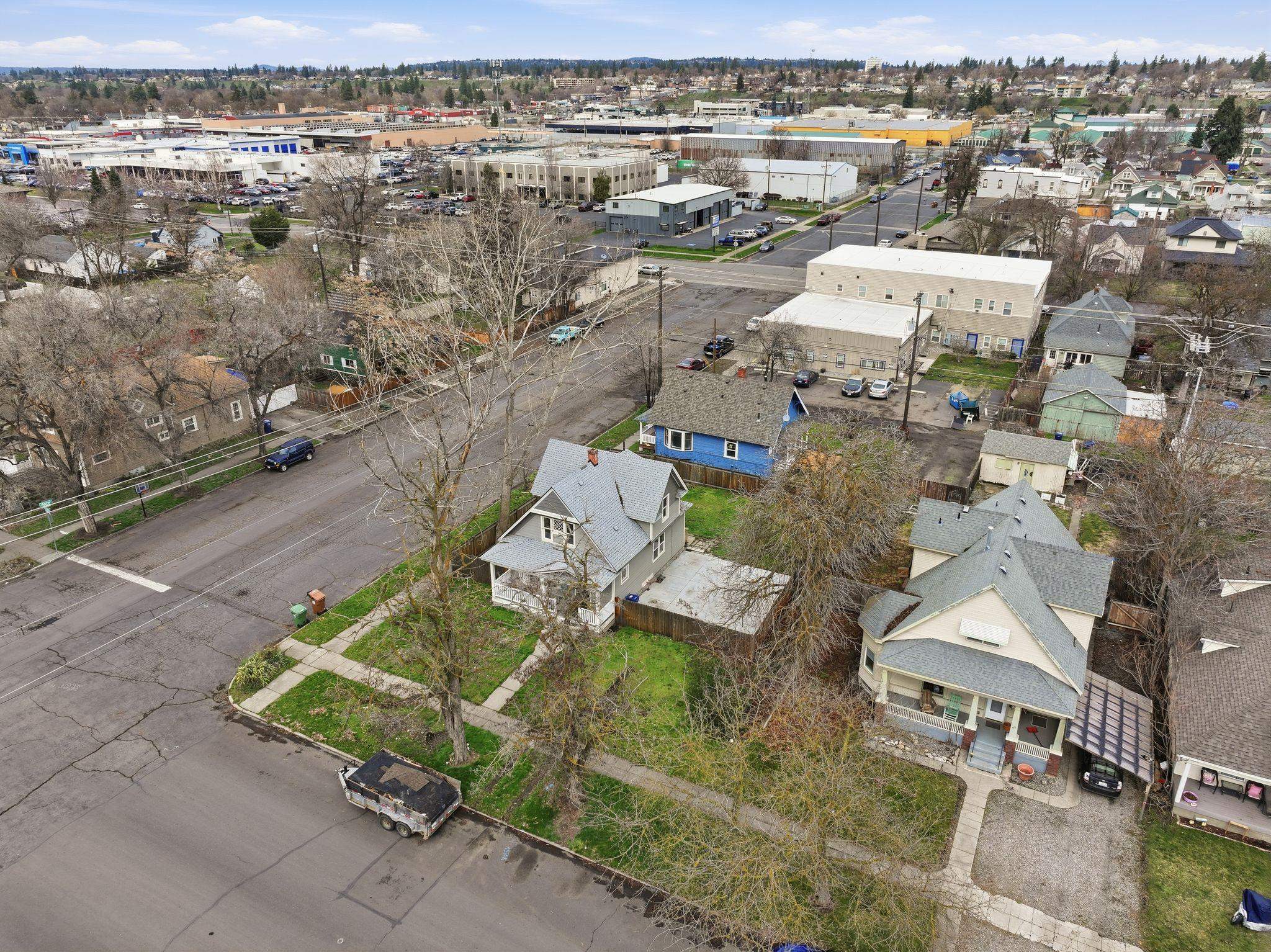 403 E Ermina Ave - Photo 30