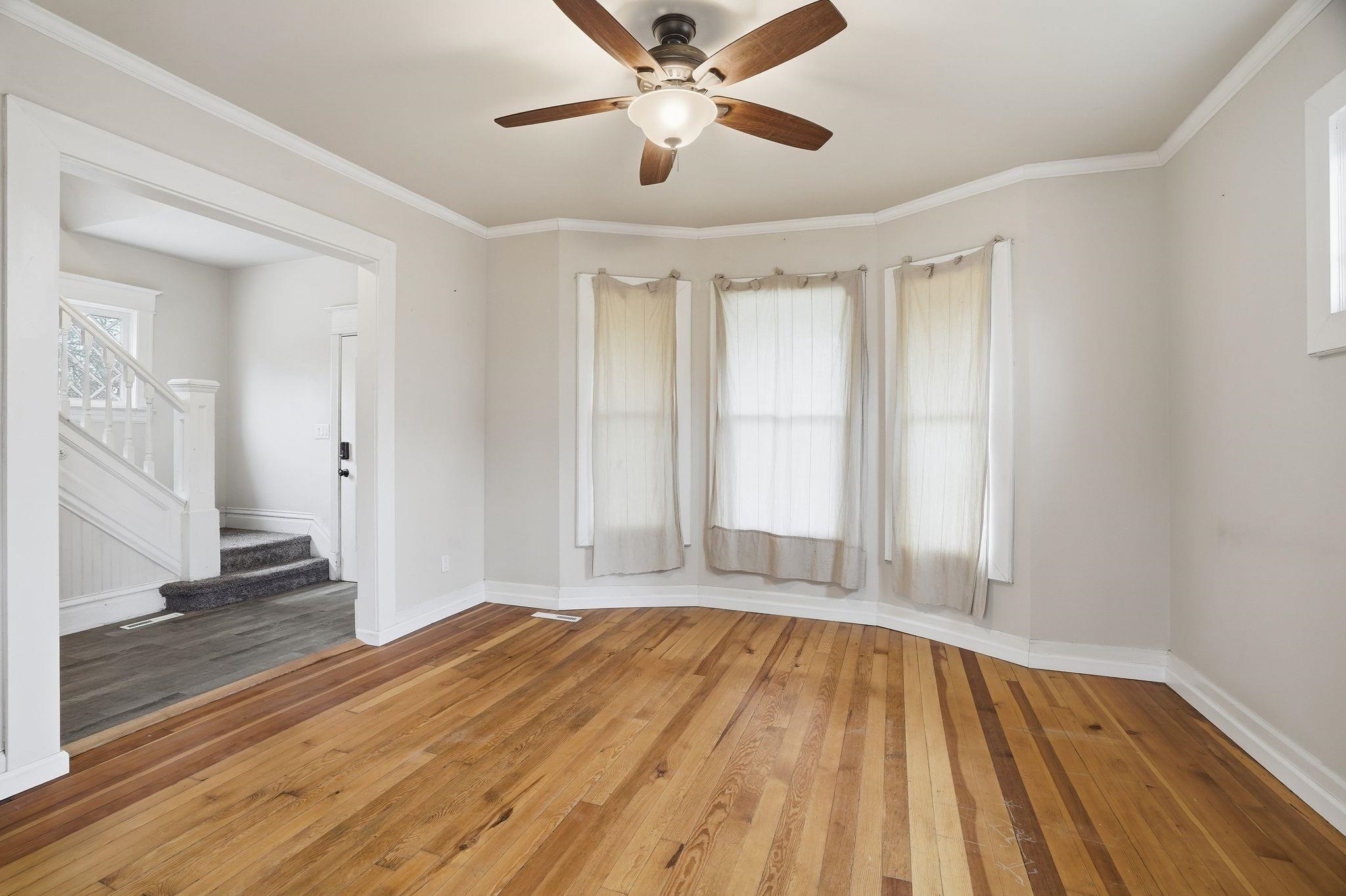 403 E Ermina Ave - Photo 6