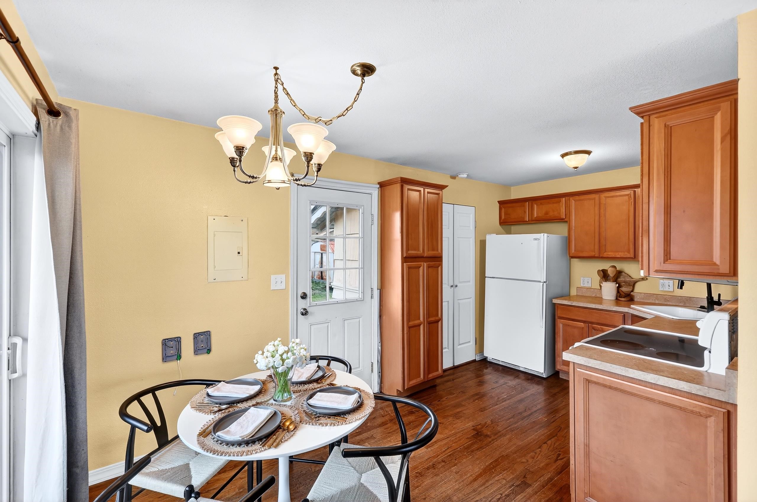 3903 E Ermina Ave - Photo 11