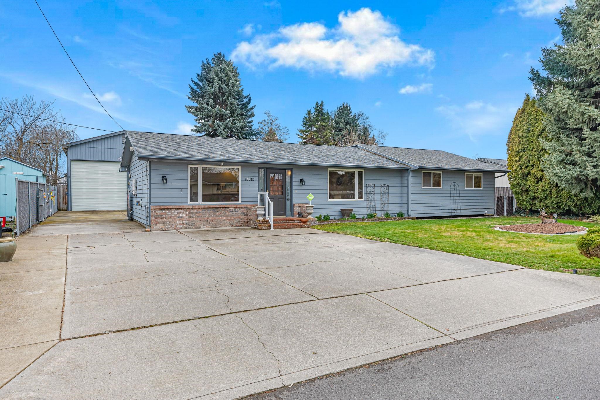 11118 E Fairview Ave - Photo 2