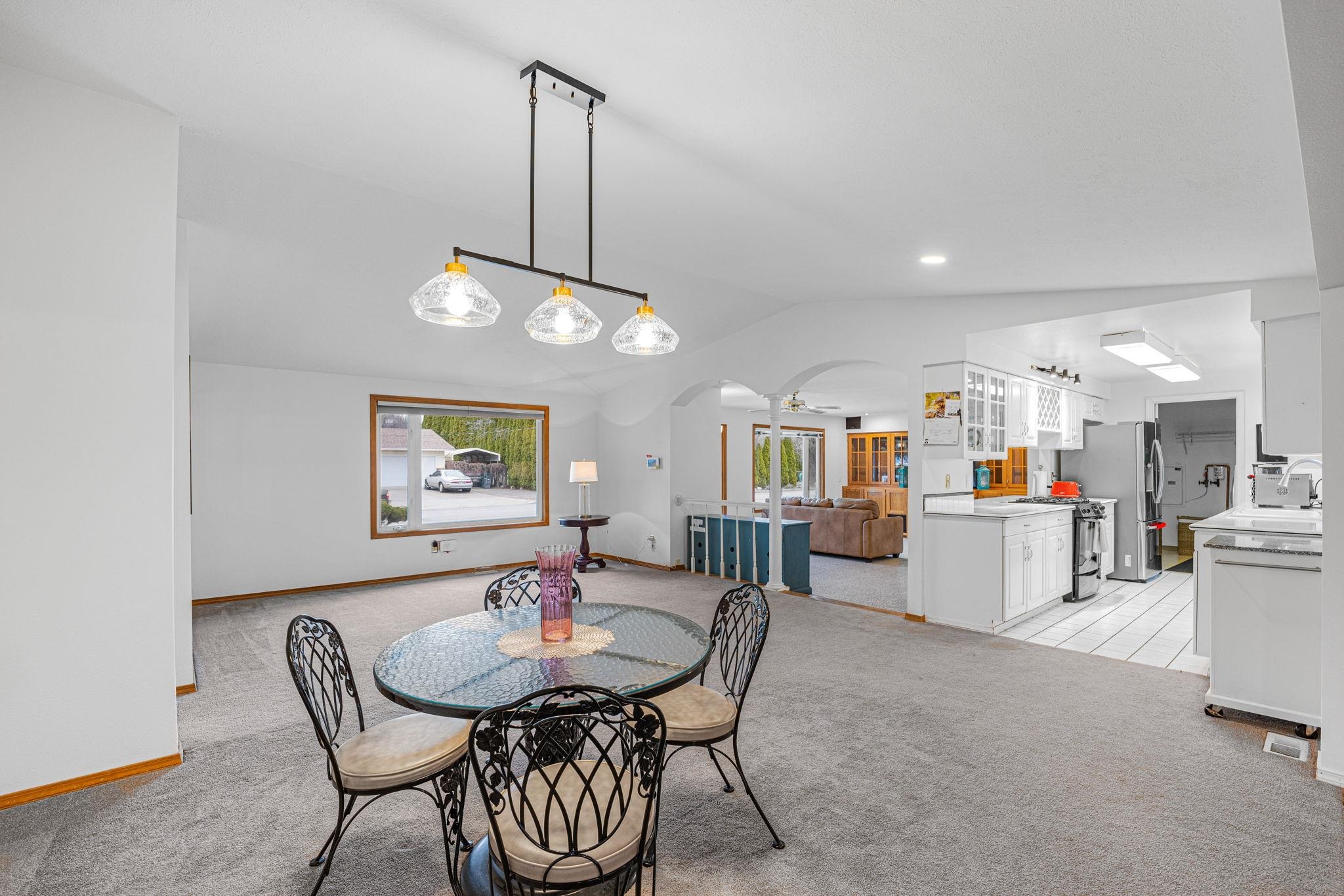 11118 E Fairview Ave - Photo 11