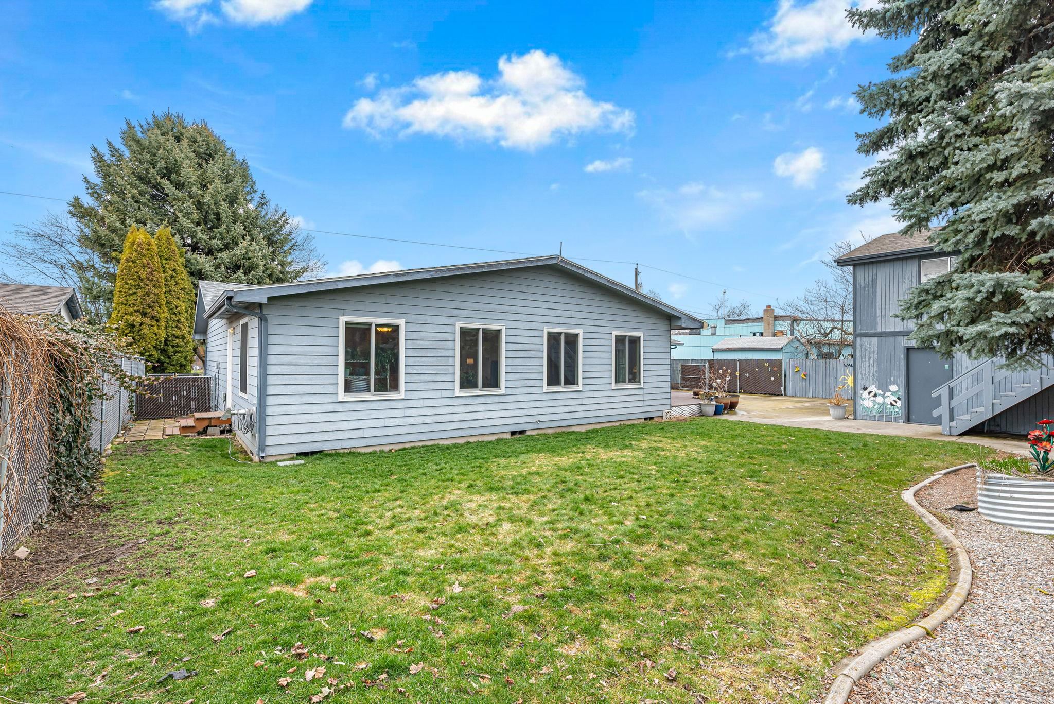 11118 E Fairview Ave - Photo 35