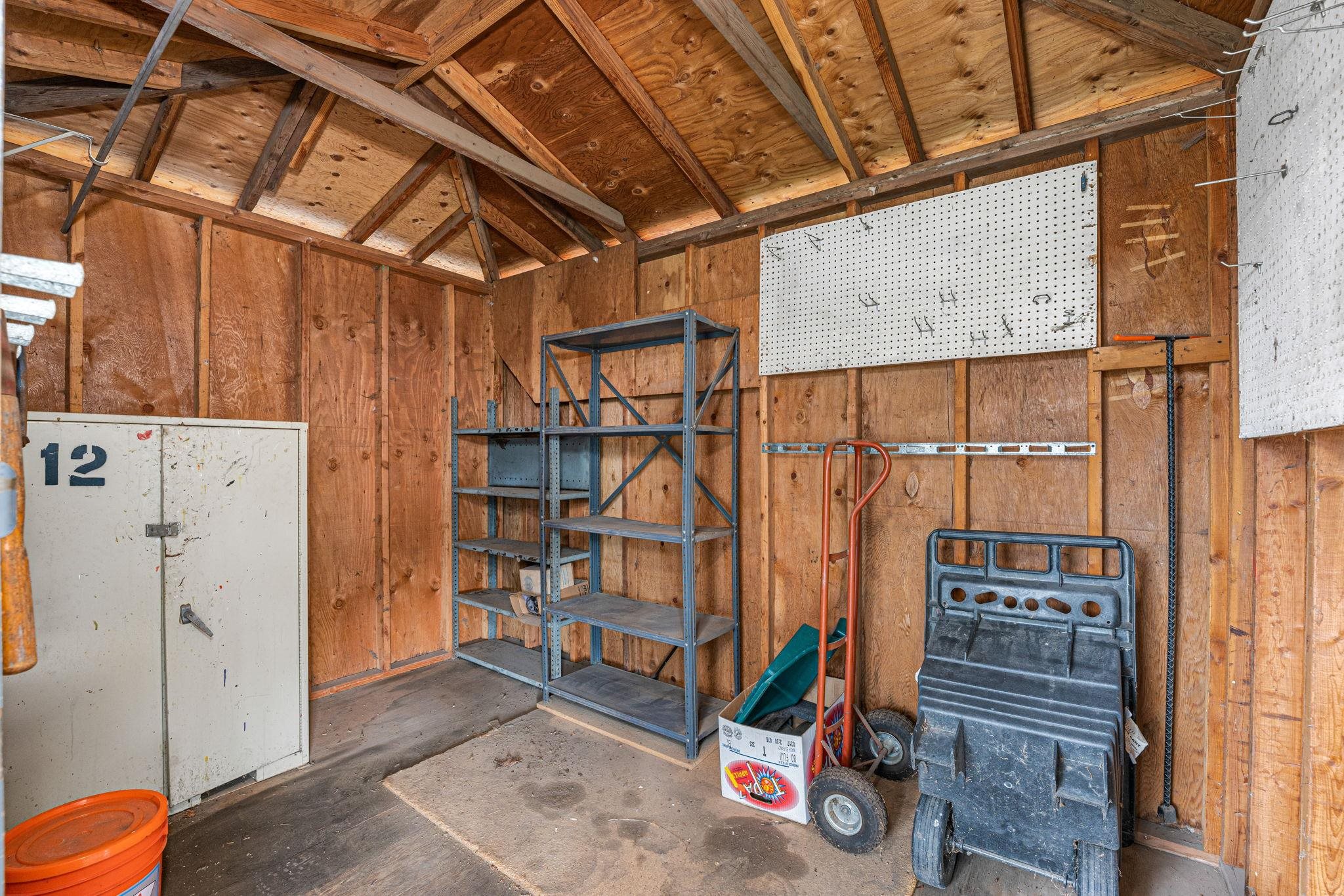 11118 E Fairview Ave - Photo 38