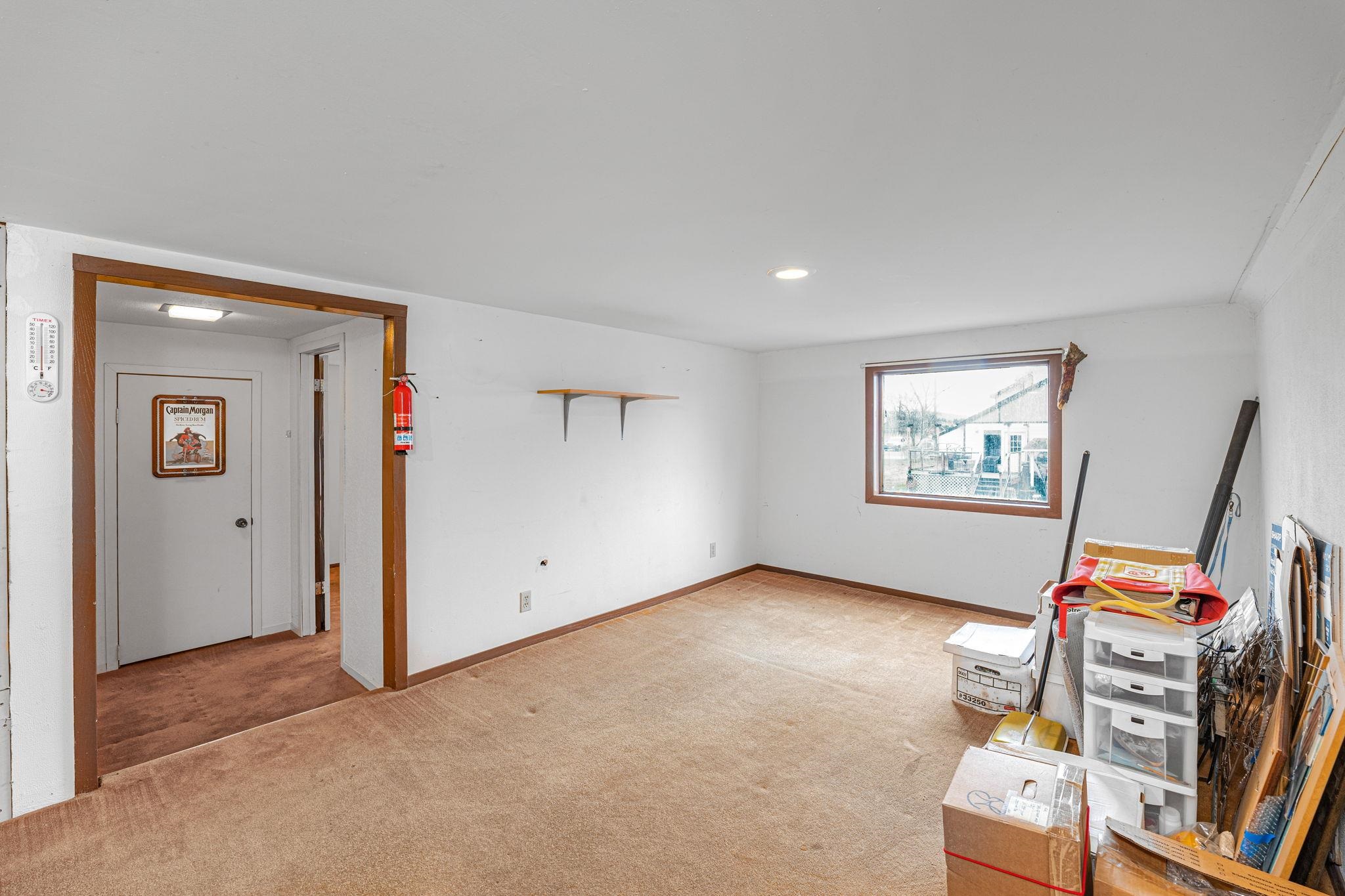 11118 E Fairview Ave - Photo 43