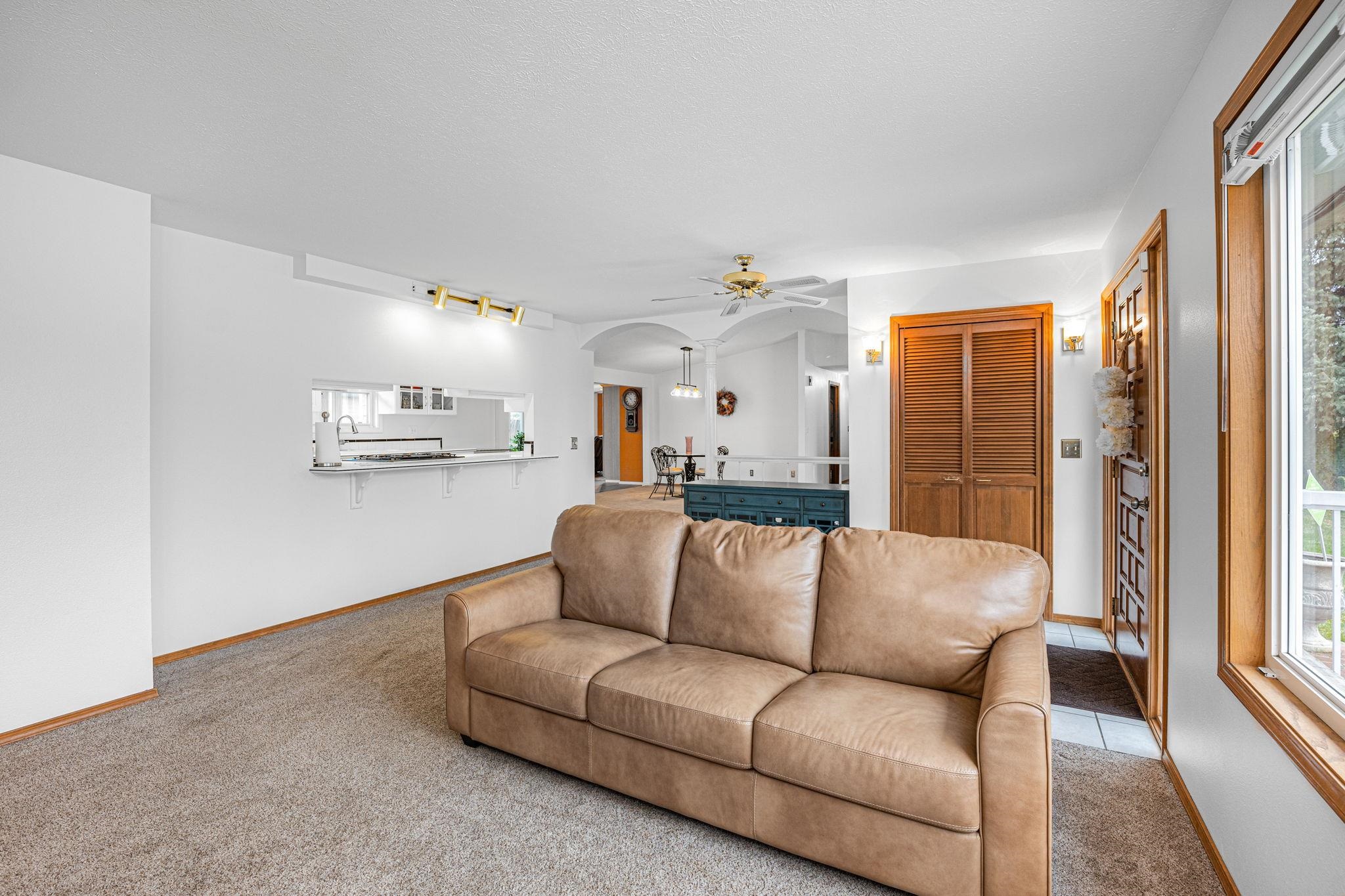 11118 E Fairview Ave - Photo 7