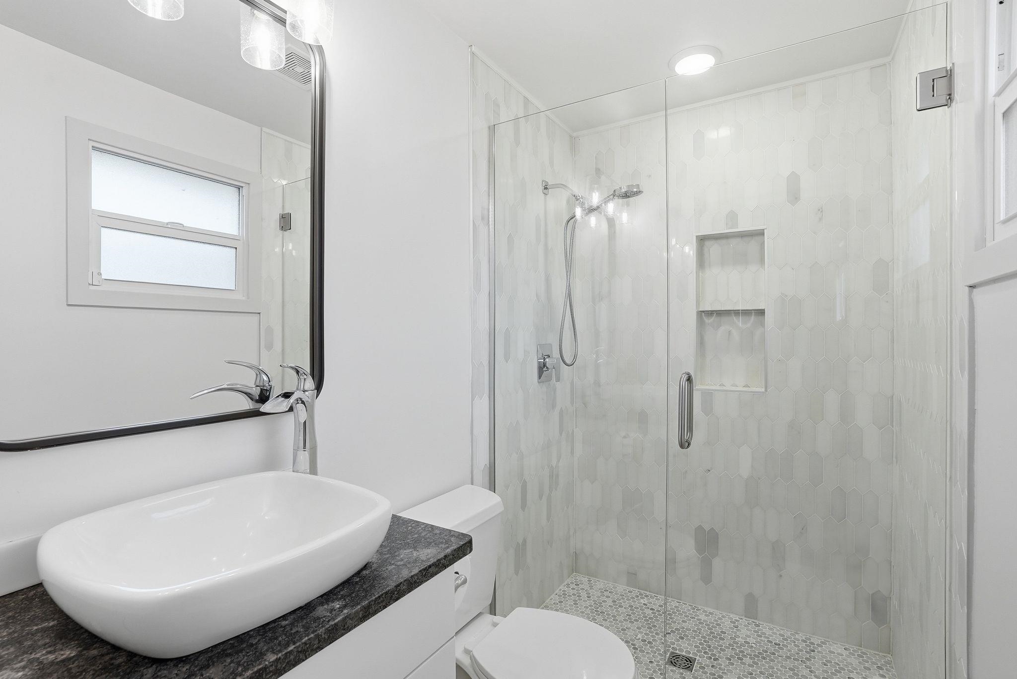 2803 E 39th Ave - Photo 14