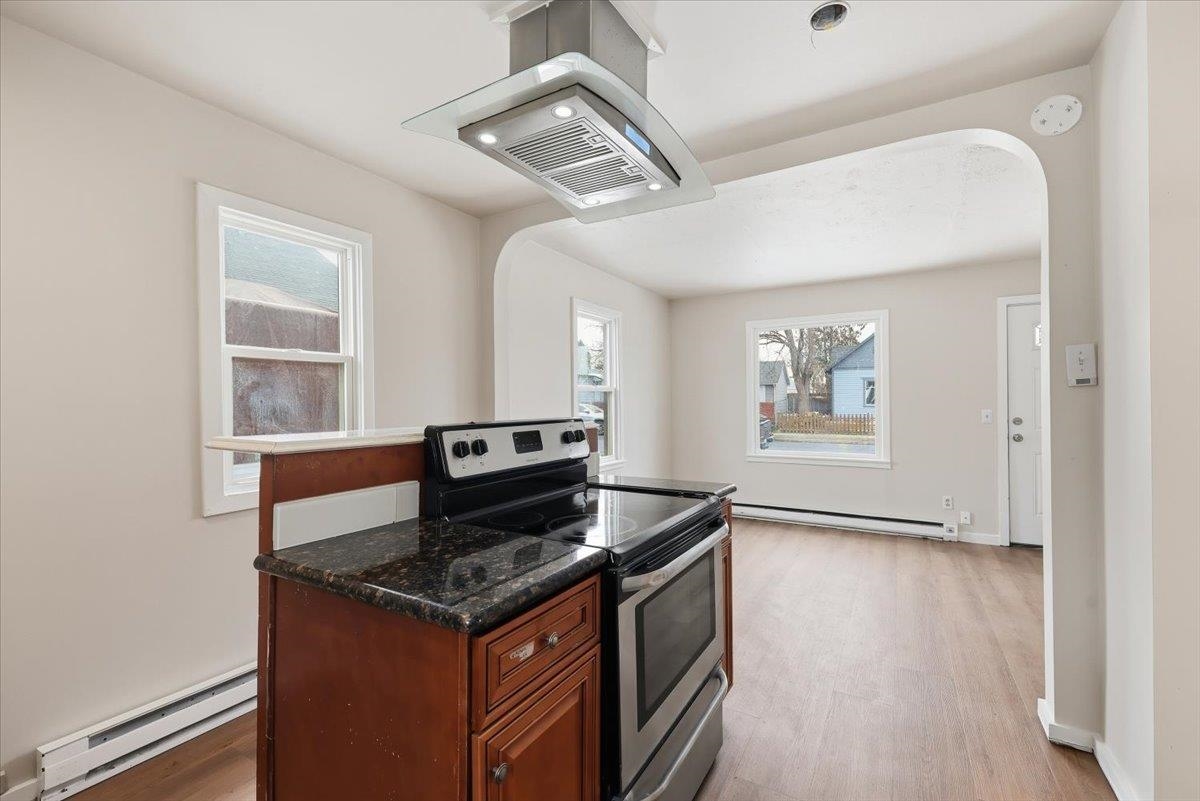 718 E Queen Ave - Photo 8