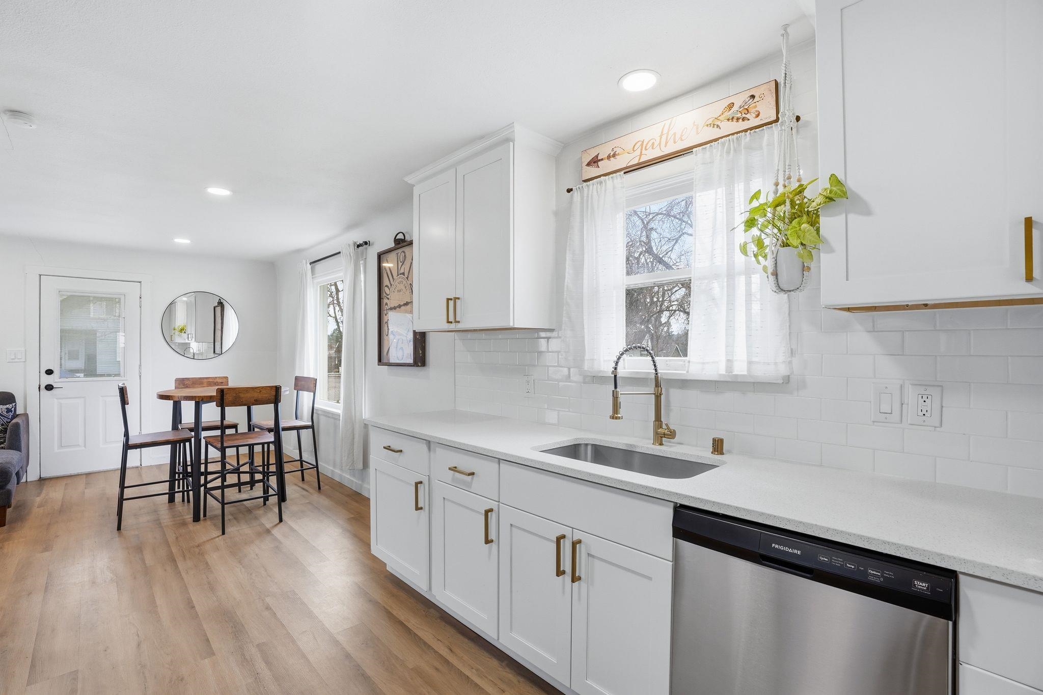 1828 W Nora Ave - Photo 14