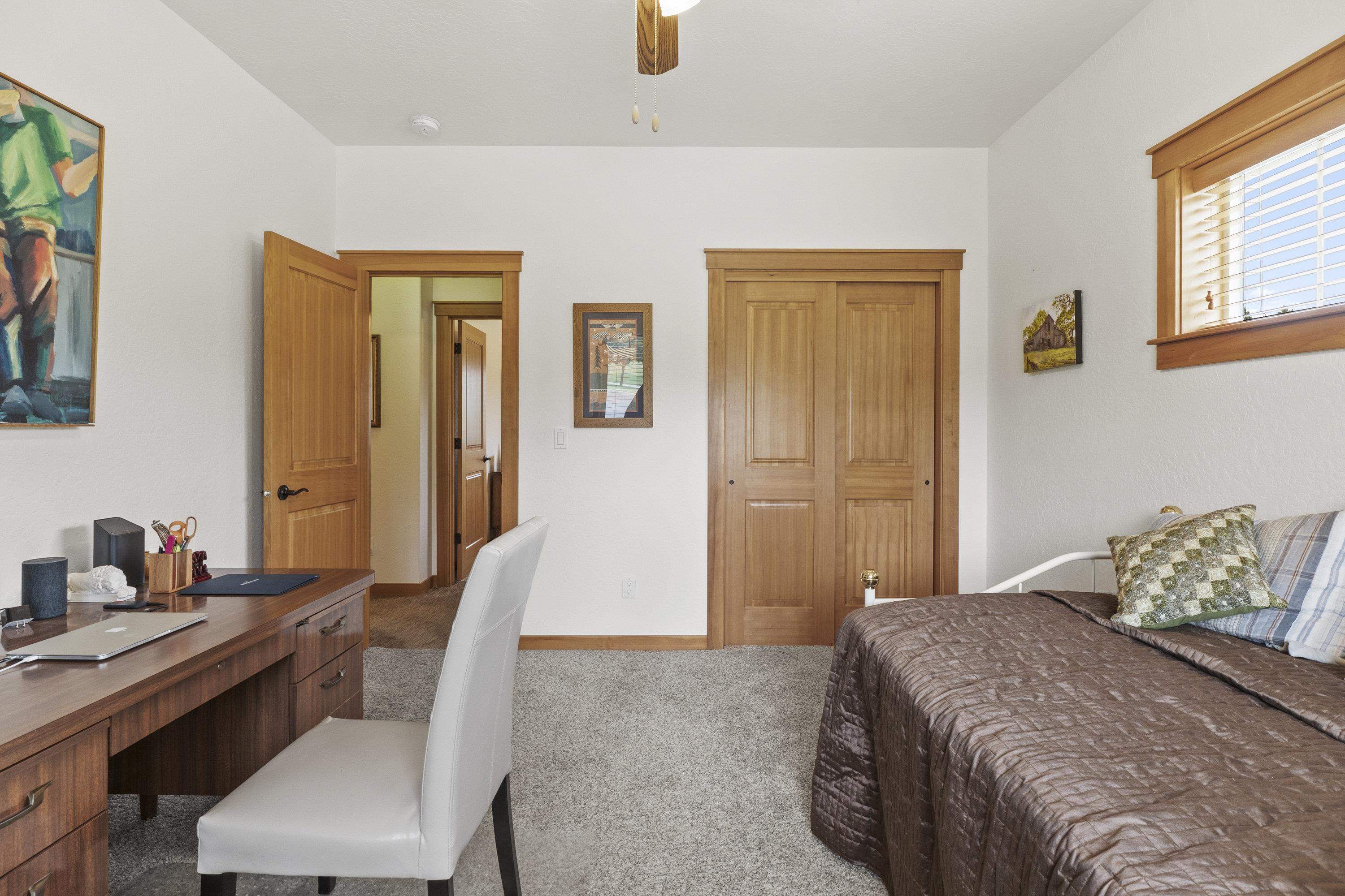 501 N Kennewick Ln - Photo 24