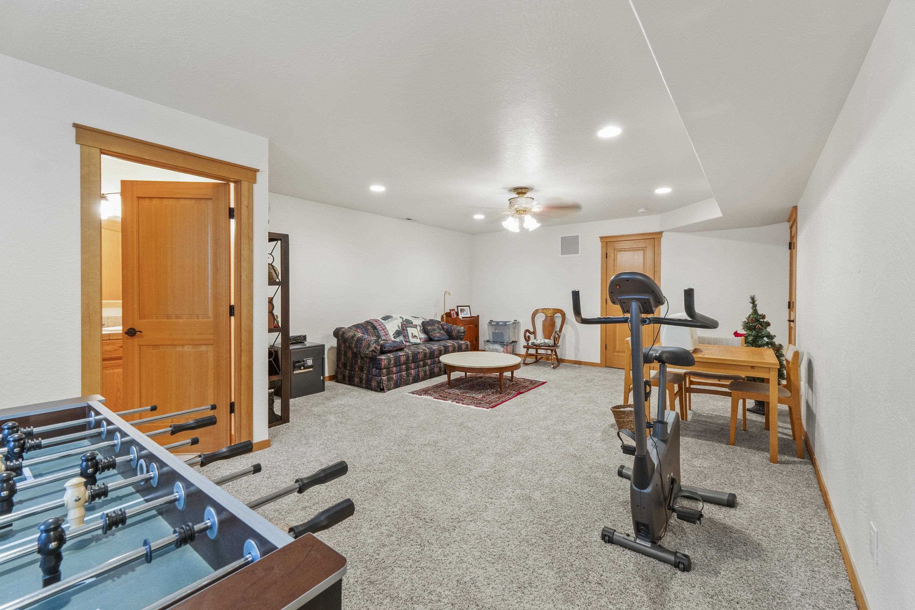 501 N Kennewick Ln - Photo 26