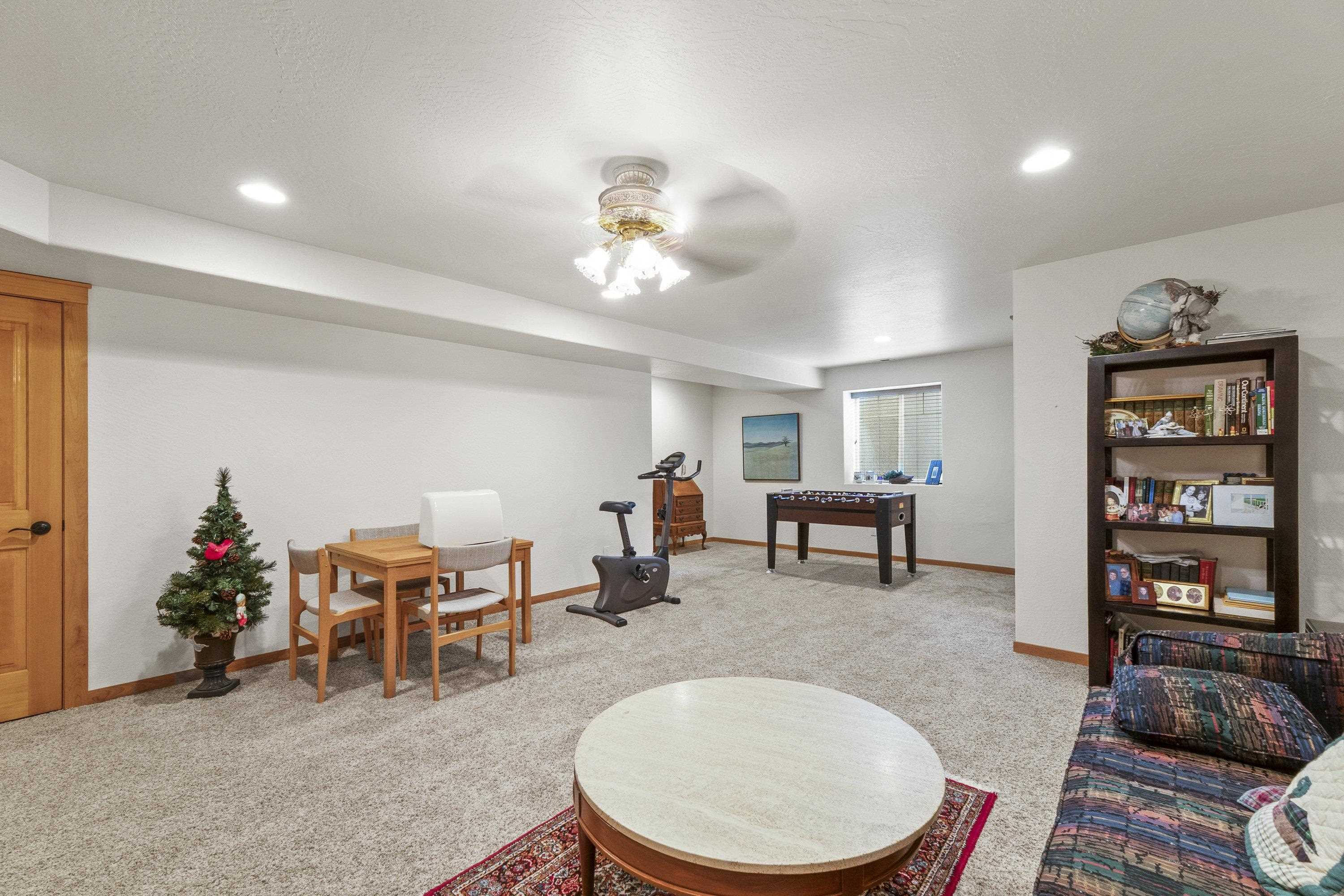 501 N Kennewick Ln - Photo 30