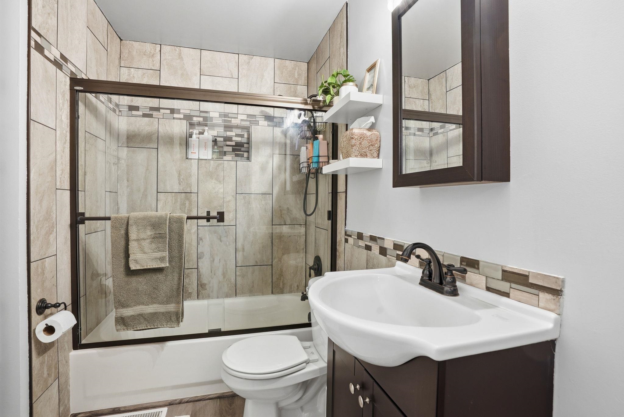 6002 N Forest Blvd - Photo 11