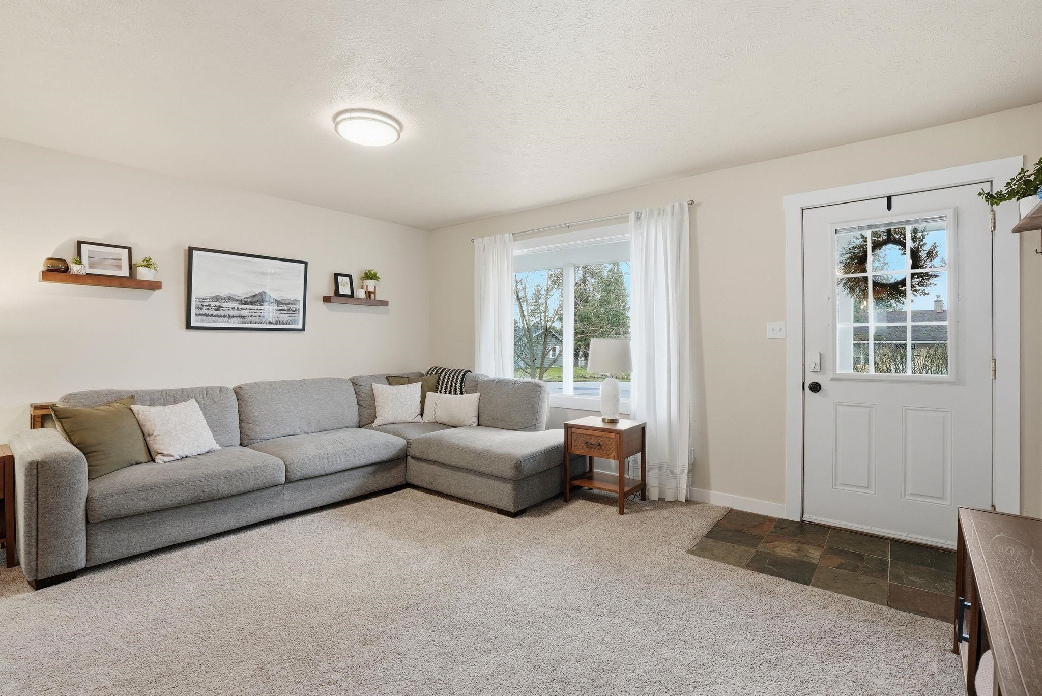6002 N Forest Blvd - Photo 3