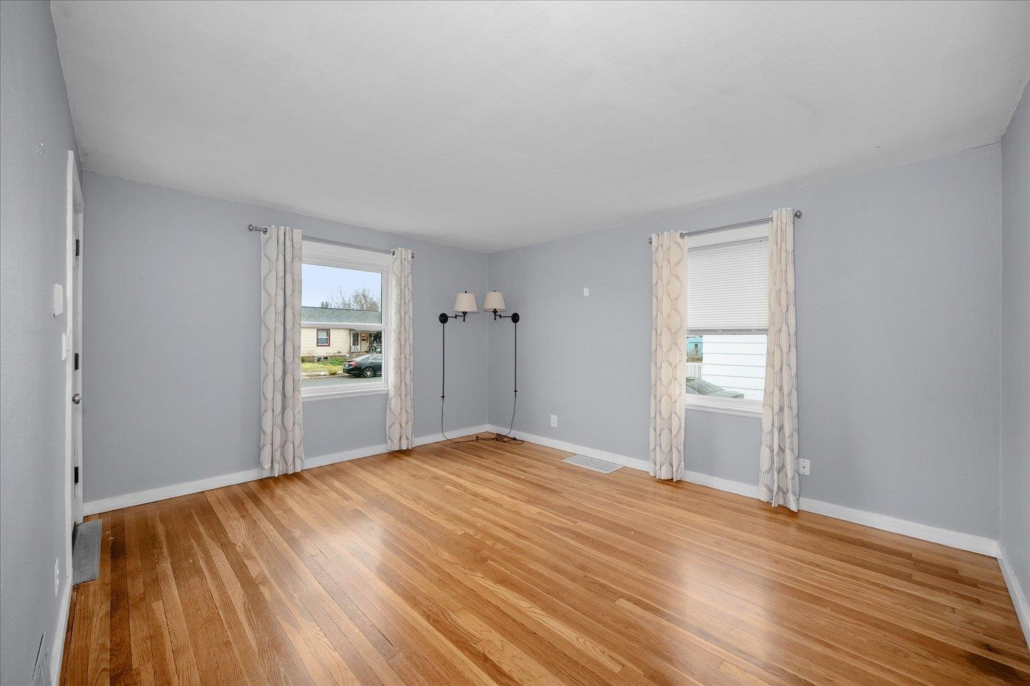 314 E Rockwell Ave - Photo 3