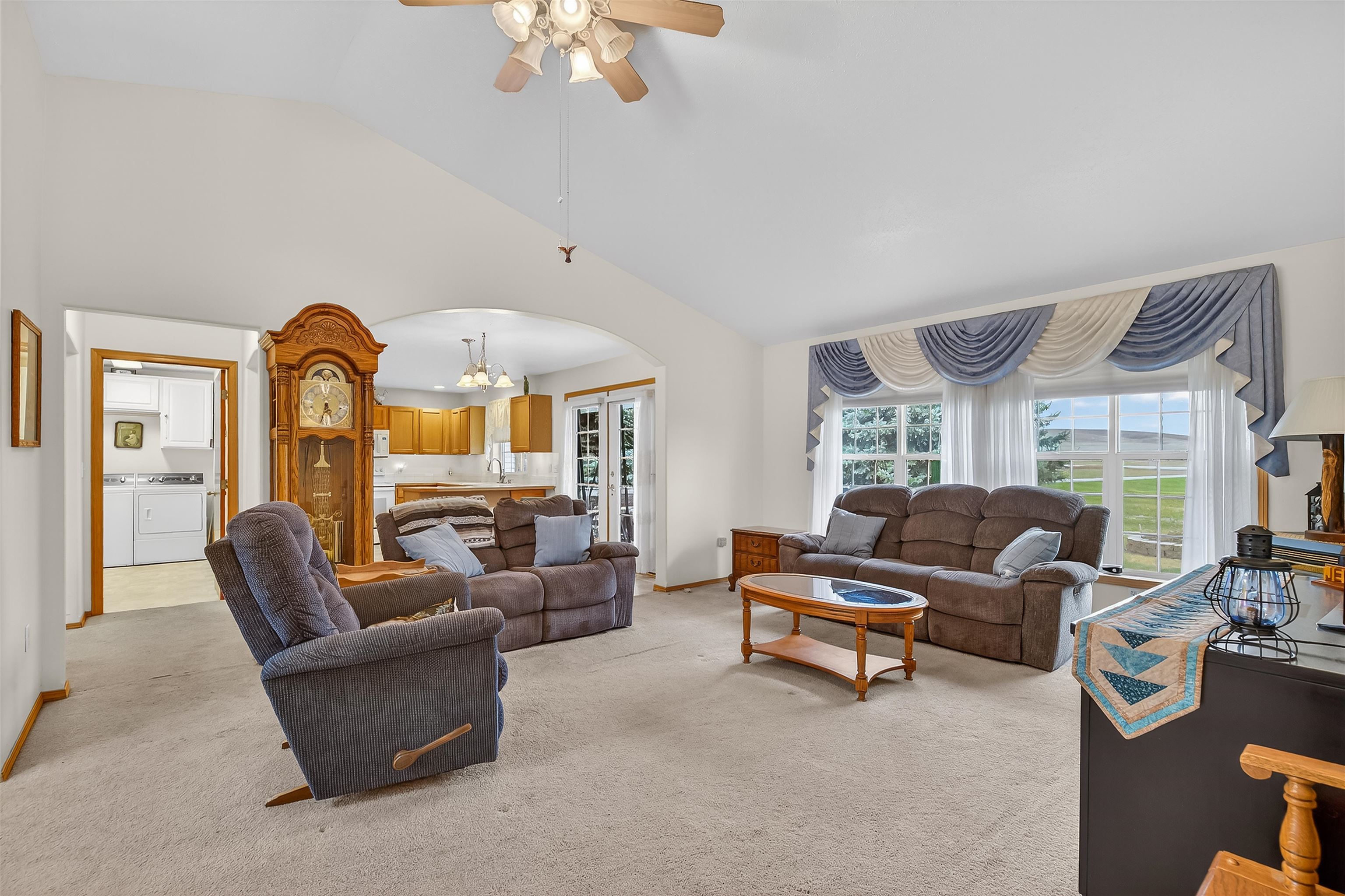 1 N Heglar Ln - Photo 15