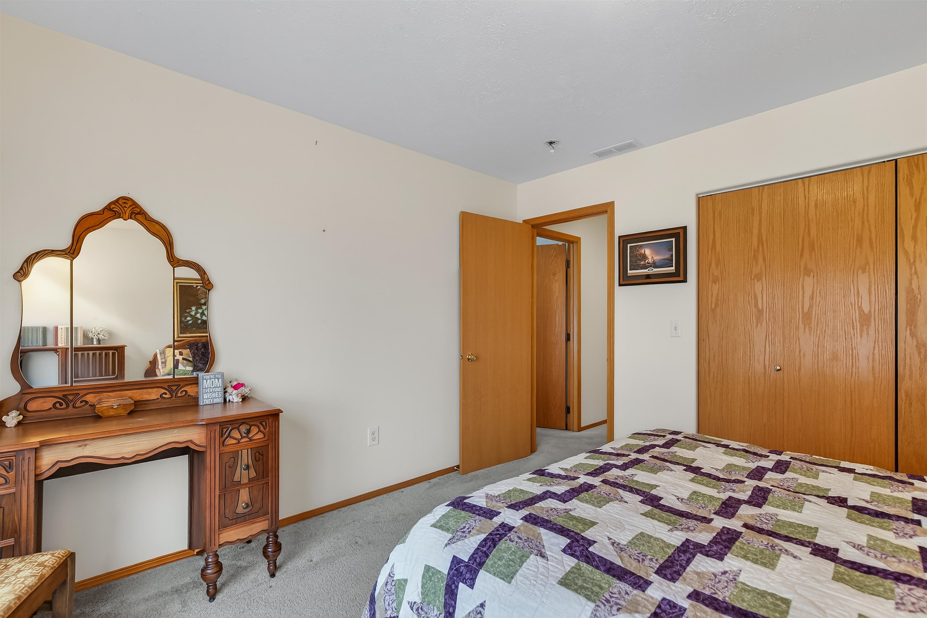 1 N Heglar Ln - Photo 23