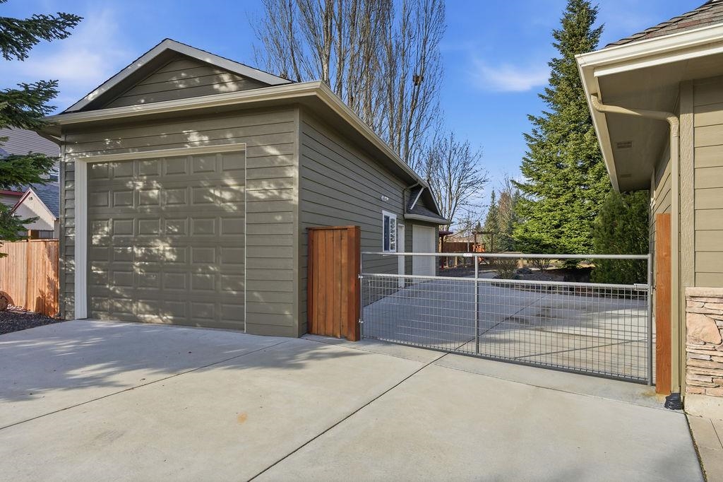 10211 N Moss Ln - Photo 43