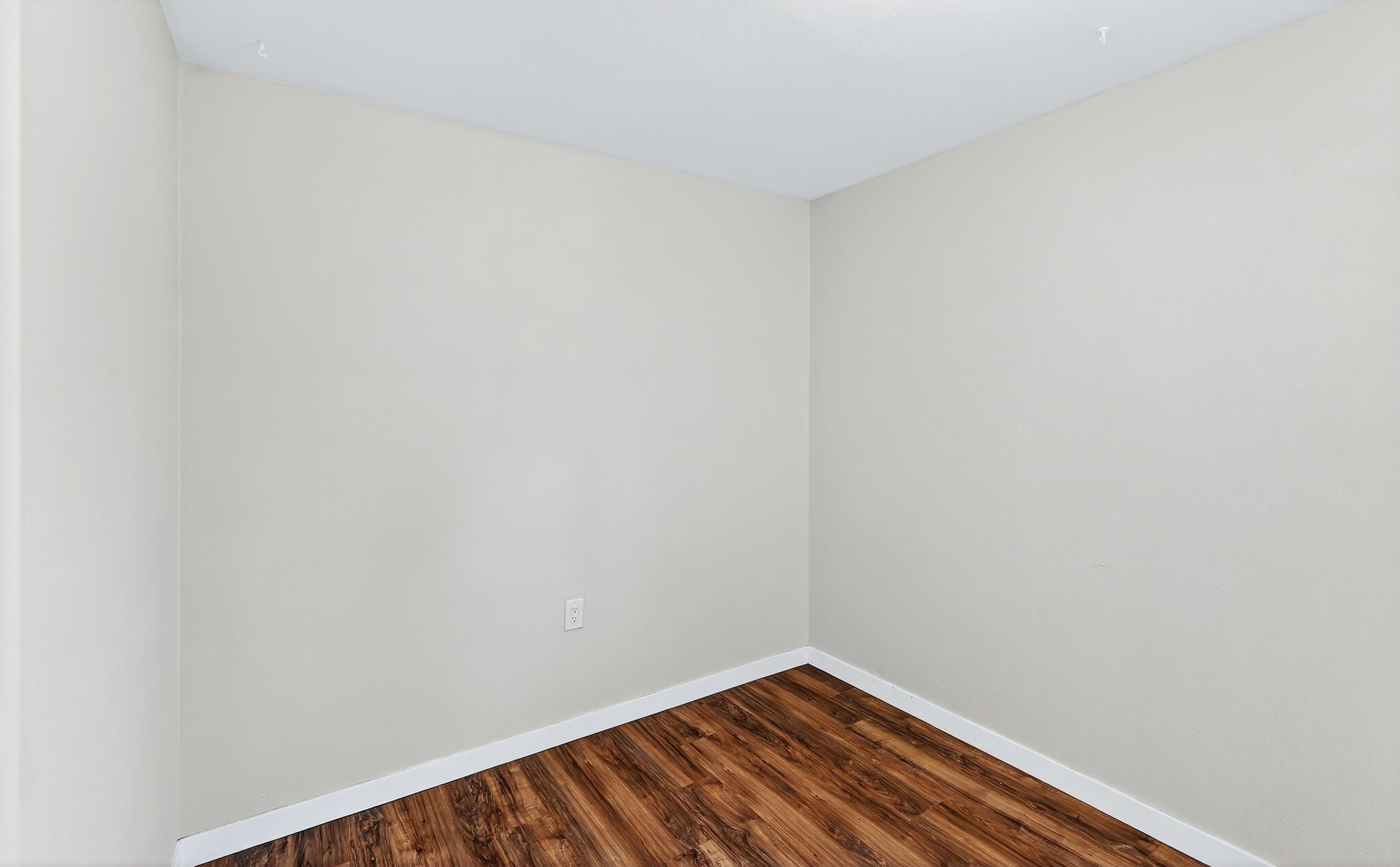 7515 E Euclid Ave - Photo 18