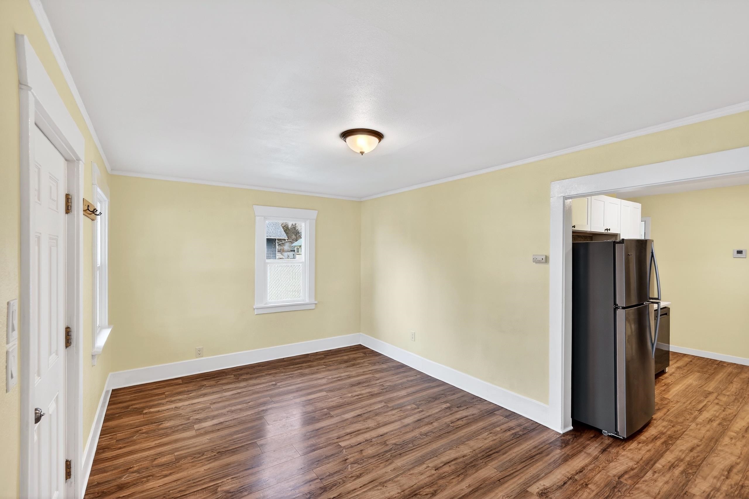 7515 E Euclid Ave - Photo 4