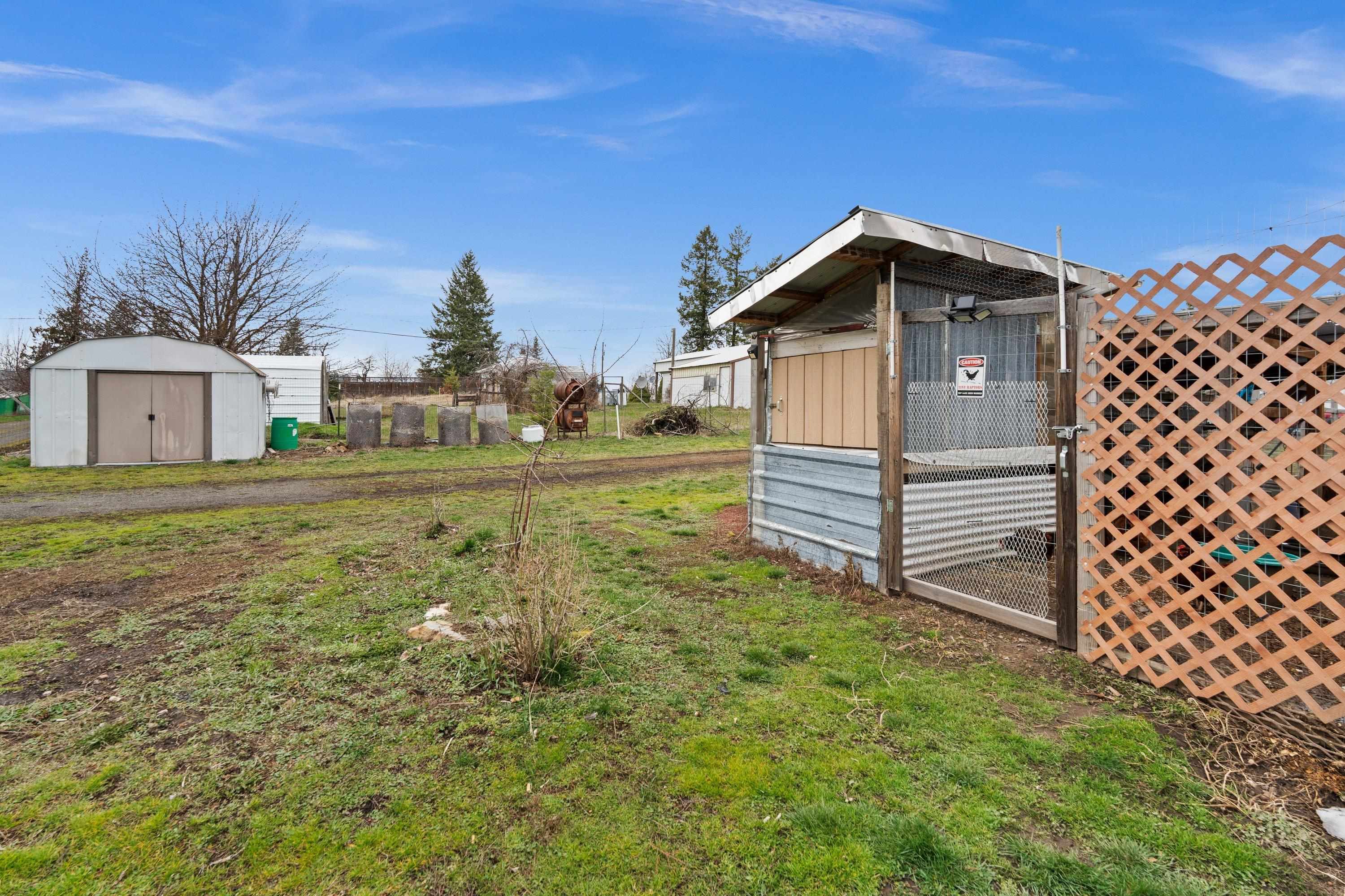 203 E Chestnut St - Photo 27