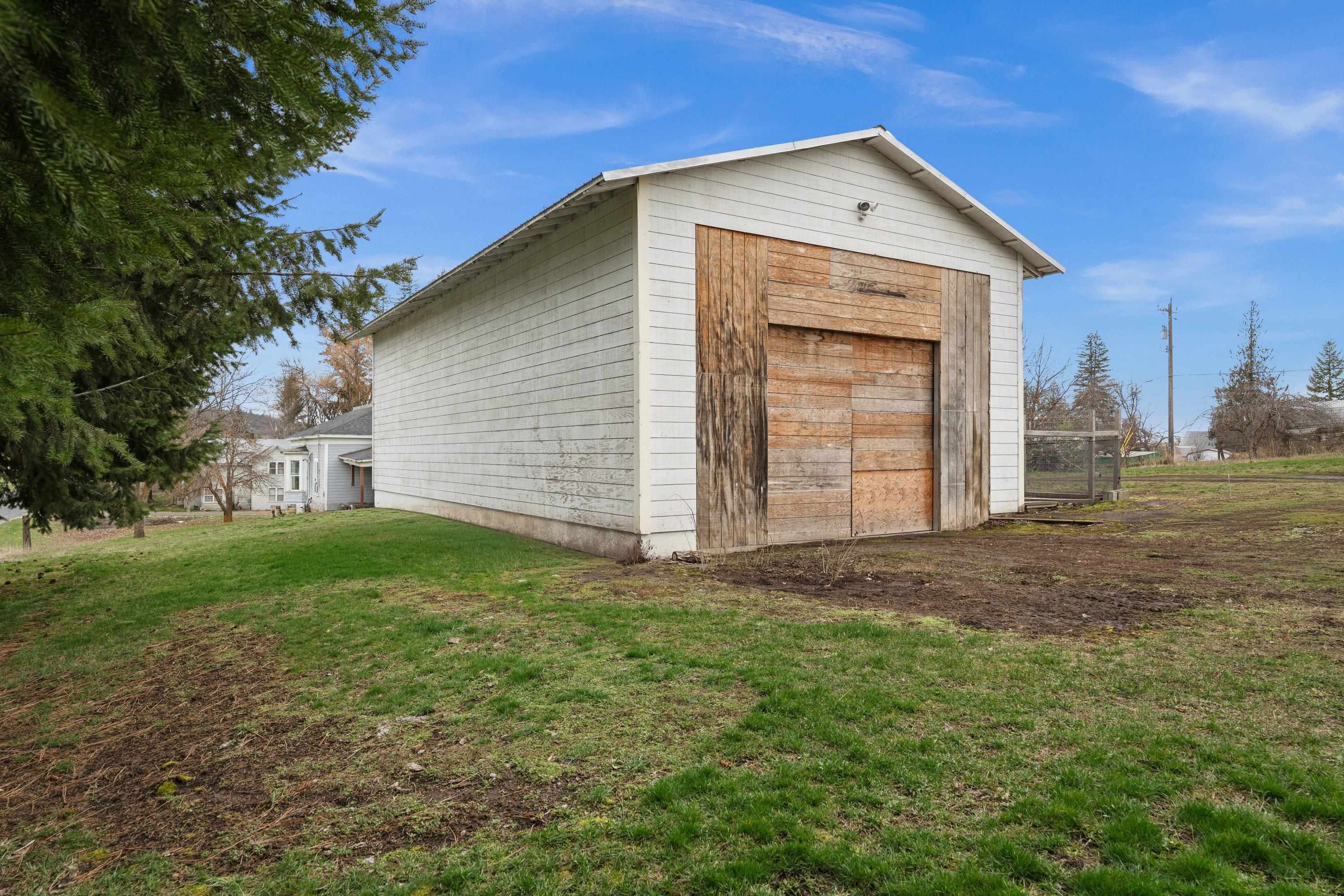 203 E Chestnut St - Photo 32