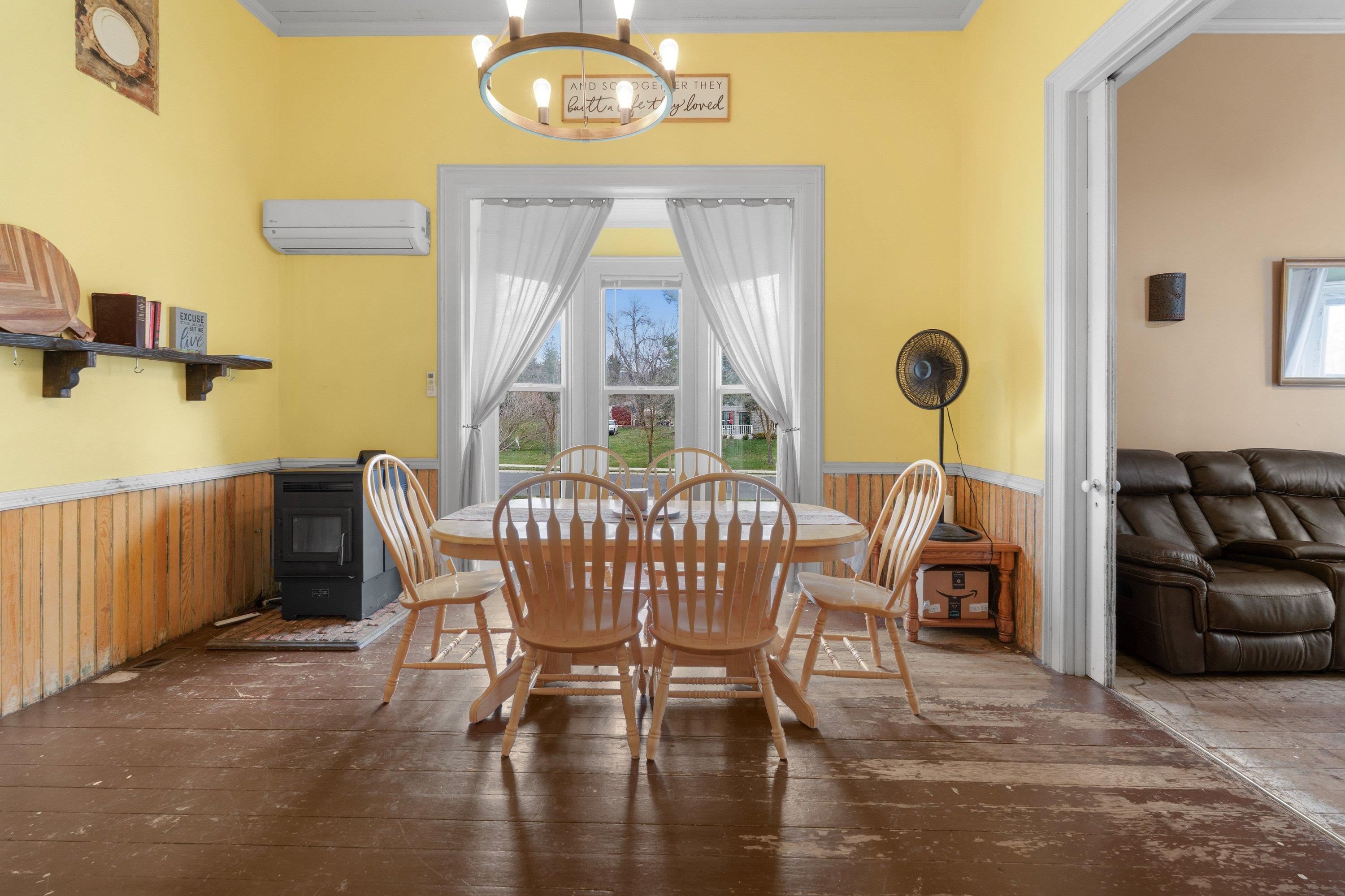 203 E Chestnut St - Photo 7