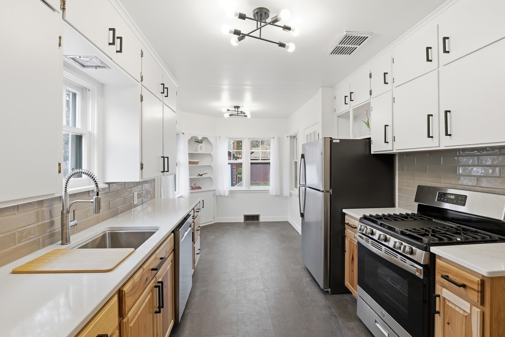511 W 27th Ave - Photo 14