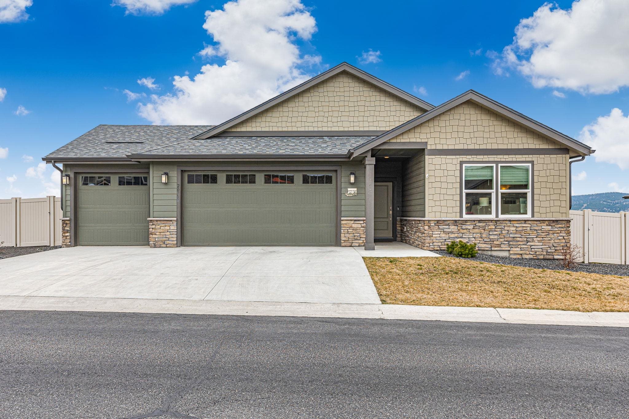20754 E VALLEY VISTA Dr - Photo 1