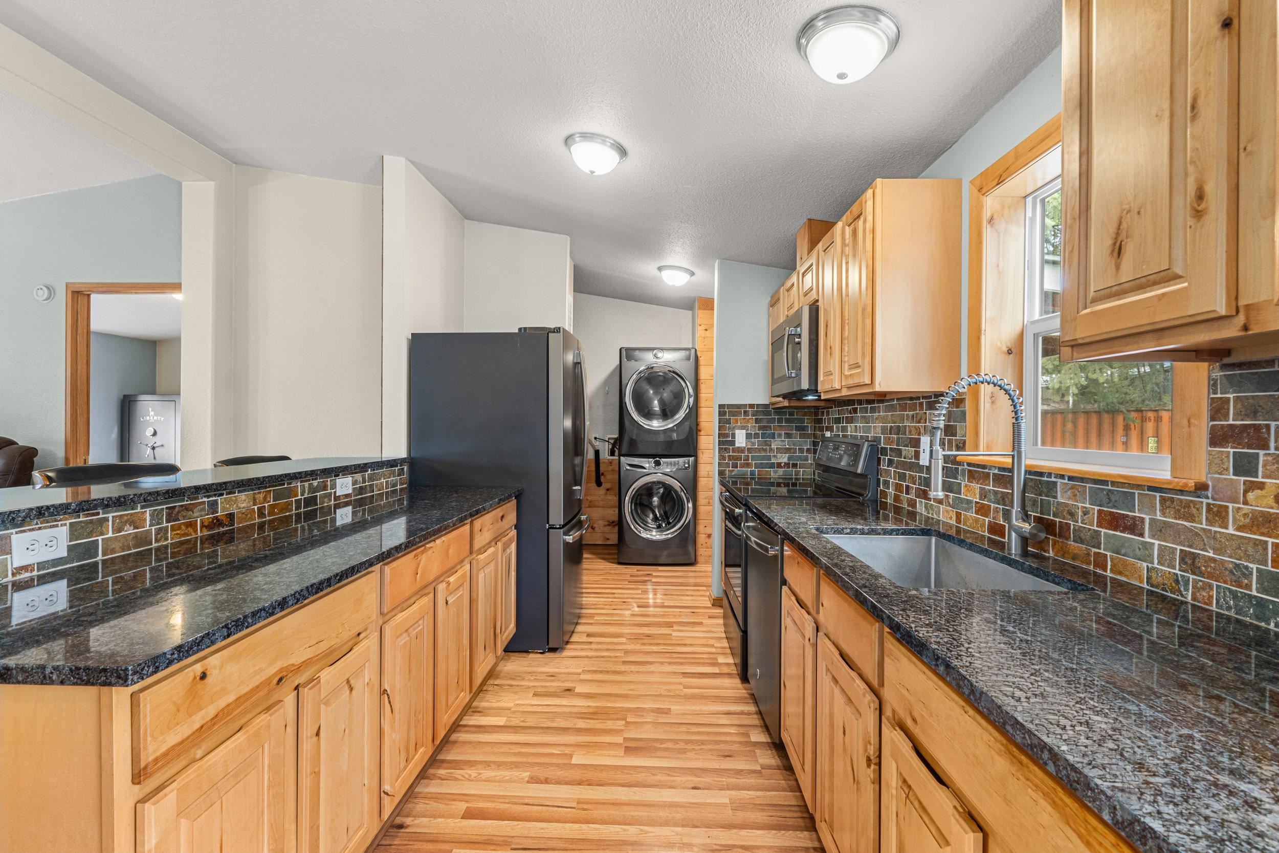 5228 W Cross Cut Rd - Photo 16