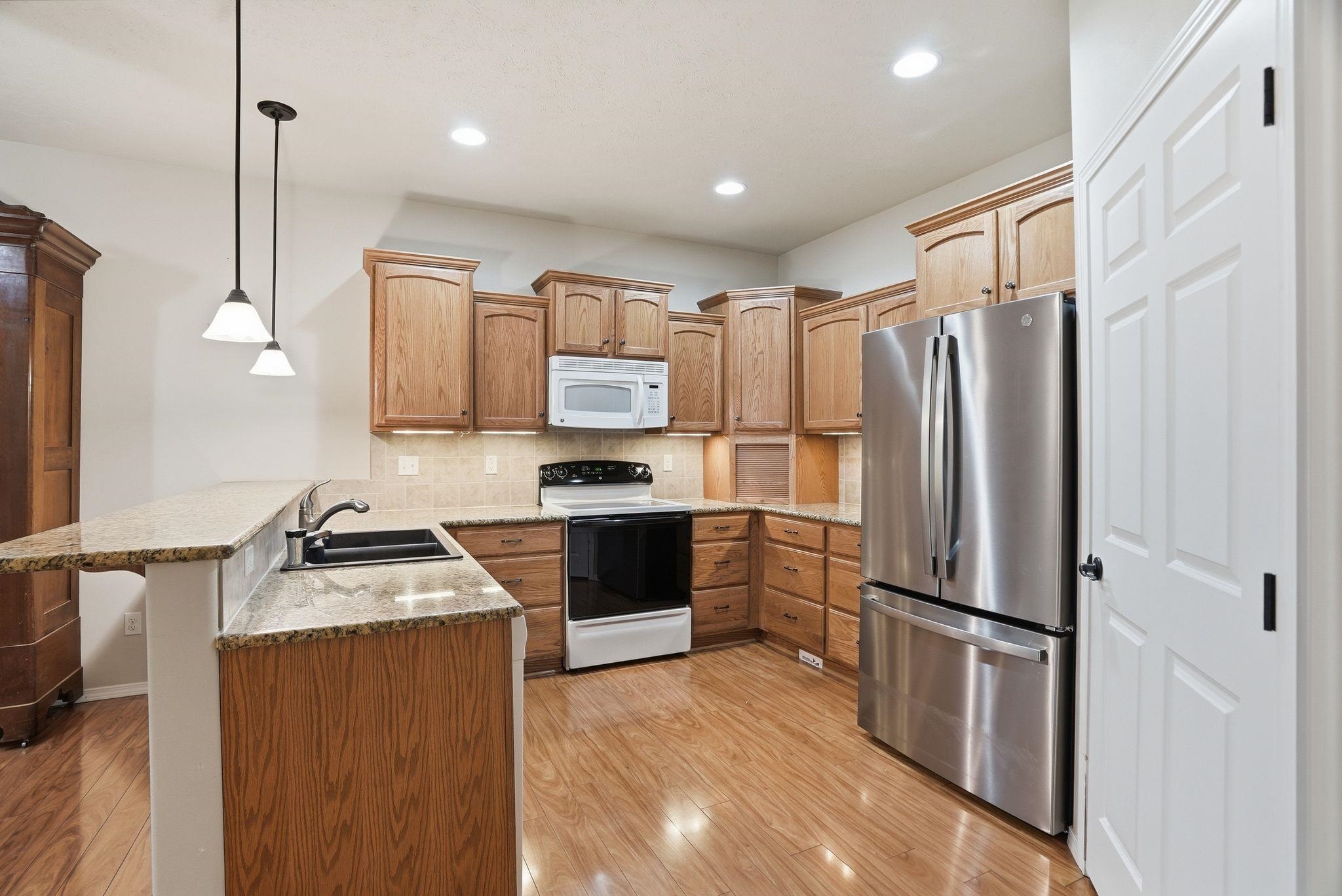 610 S Dartmouth Ln - Photo 9