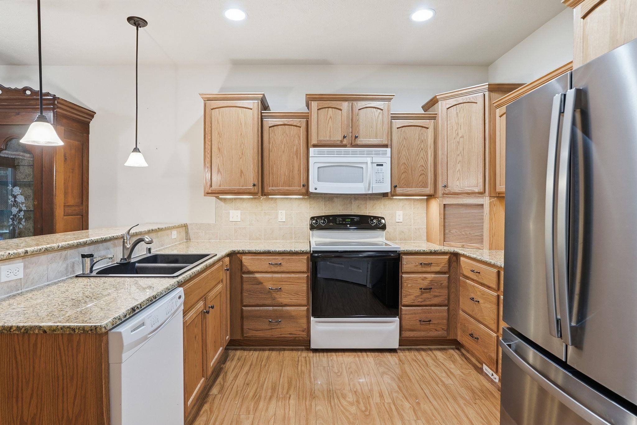 610 S Dartmouth Ln - Photo 10