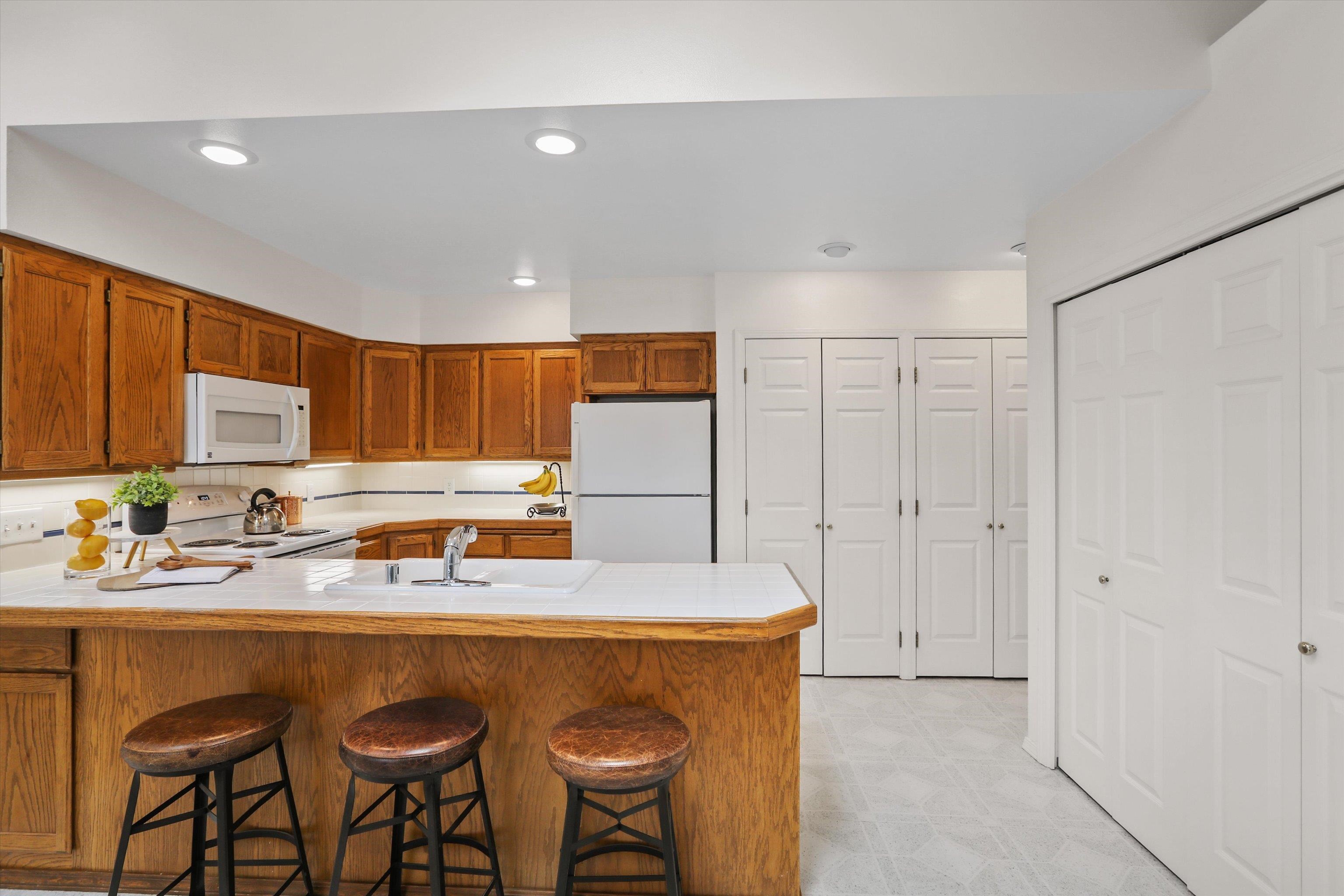 618 W Holmberg Ln - Photo 11