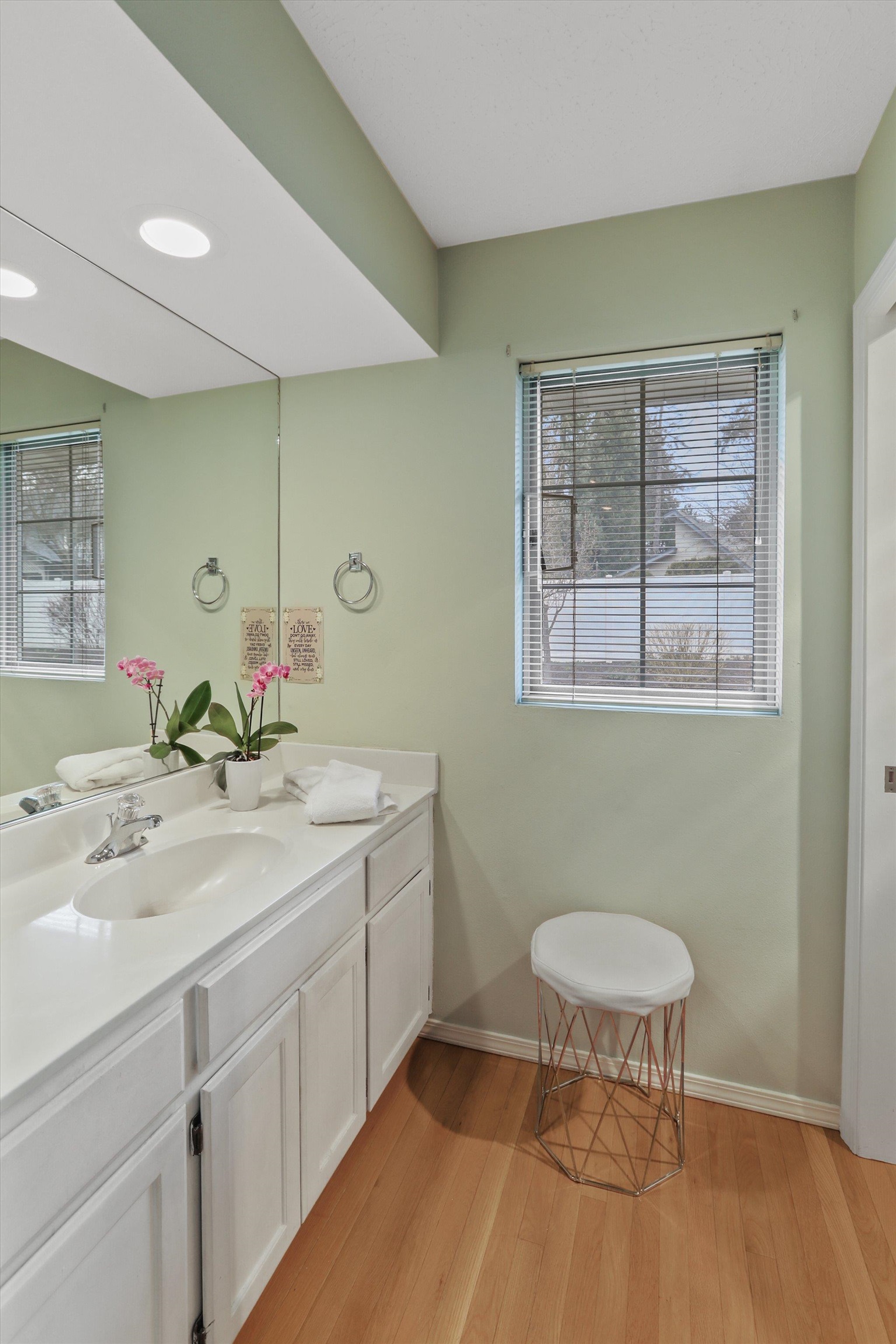 618 W Holmberg Ln - Photo 18