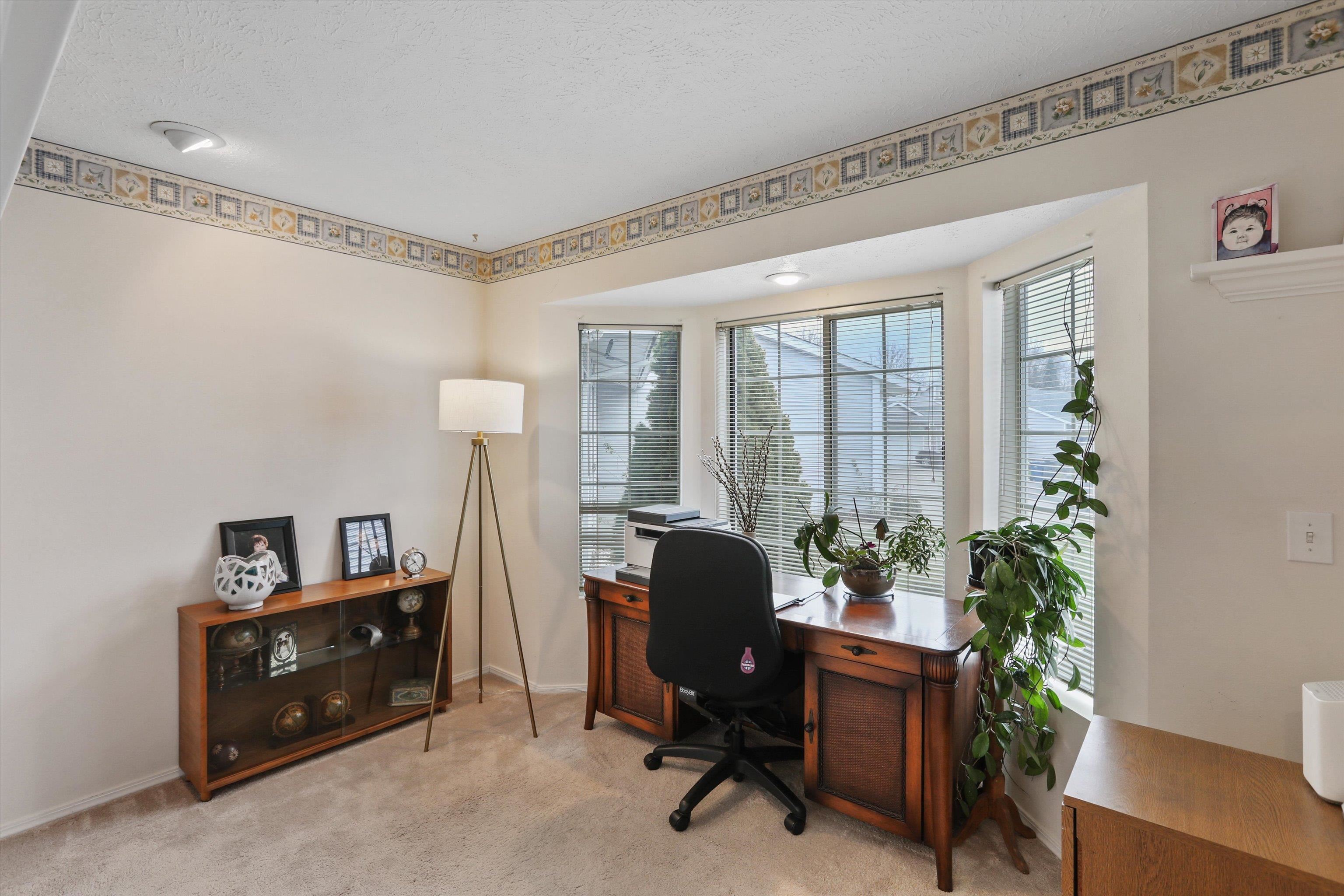 618 W Holmberg Ln - Photo 20