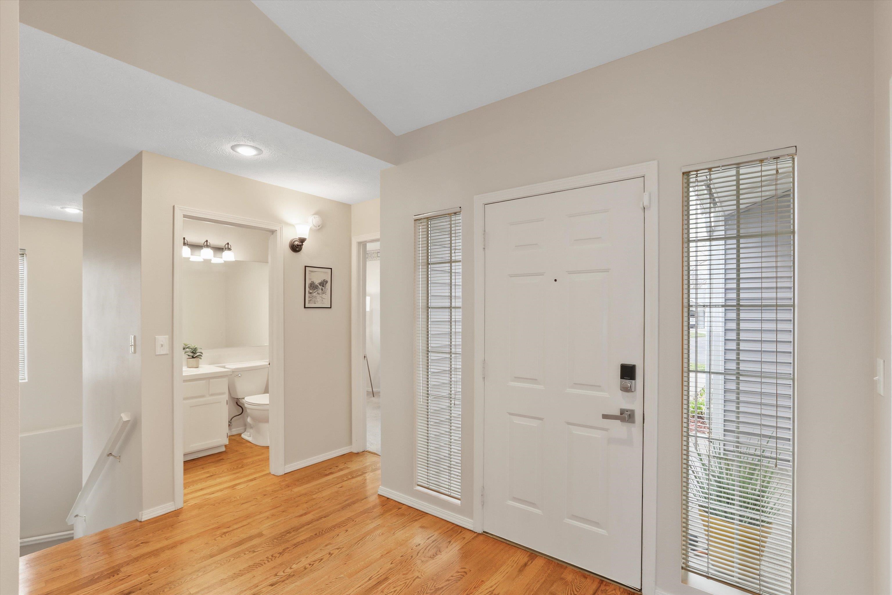 618 W Holmberg Ln - Photo 3
