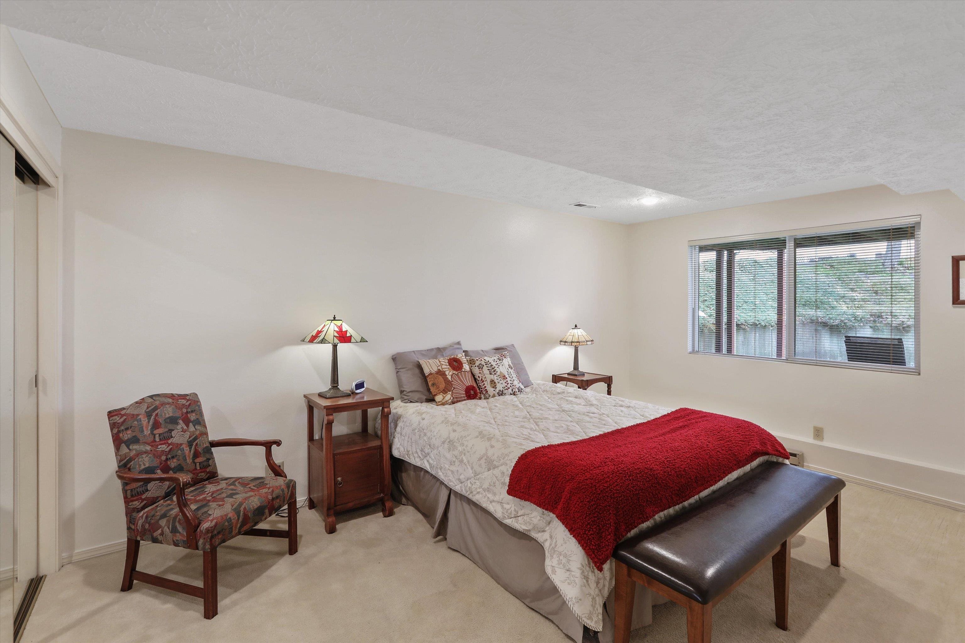 618 W Holmberg Ln - Photo 25