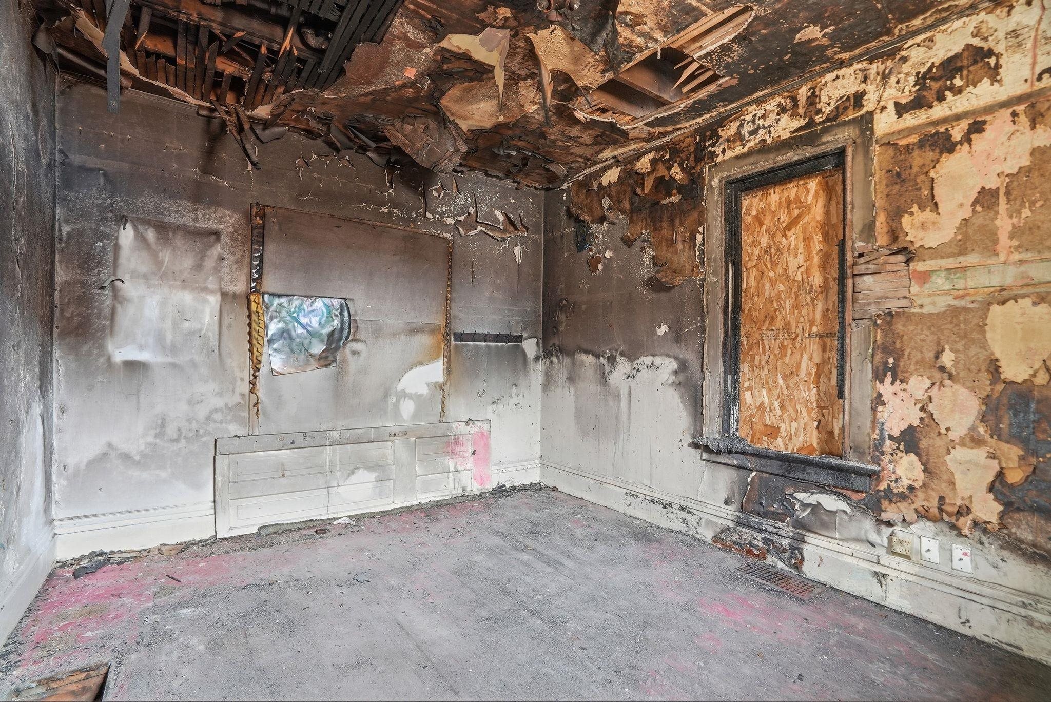 907 W Maxwell Ave - Photo 15